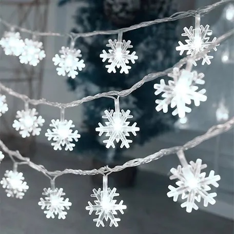 Christmas Decoration Lights, GLLO 20ft 40 LED Snowflake String Lights Cool White Battery Operated Indoor Christmas Decorations, Waterproof Outdoor Light for Xmas Garden Patio Bedroom Party Decor