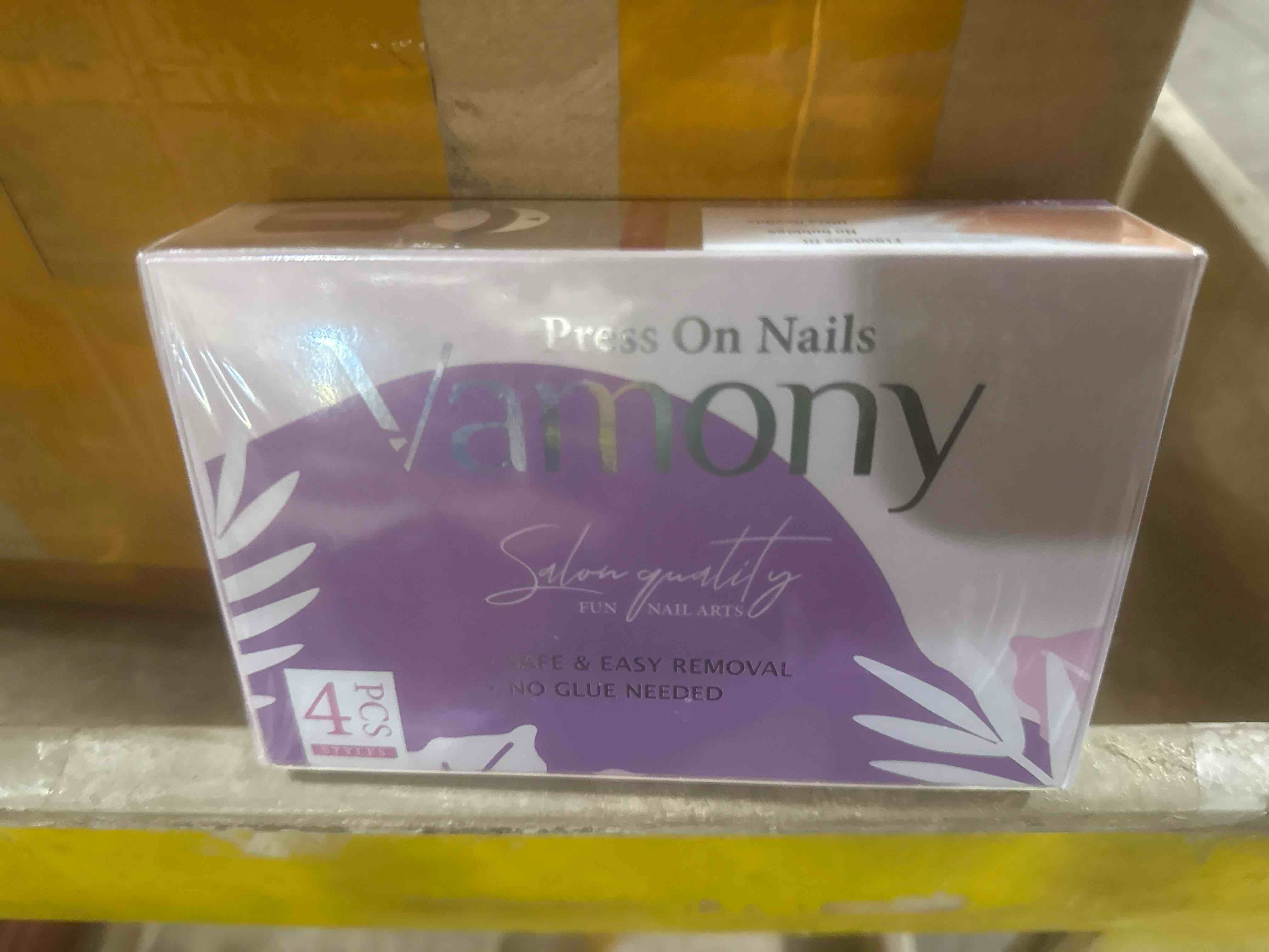 Vamony salon quality fun art nail set 4 pcs 