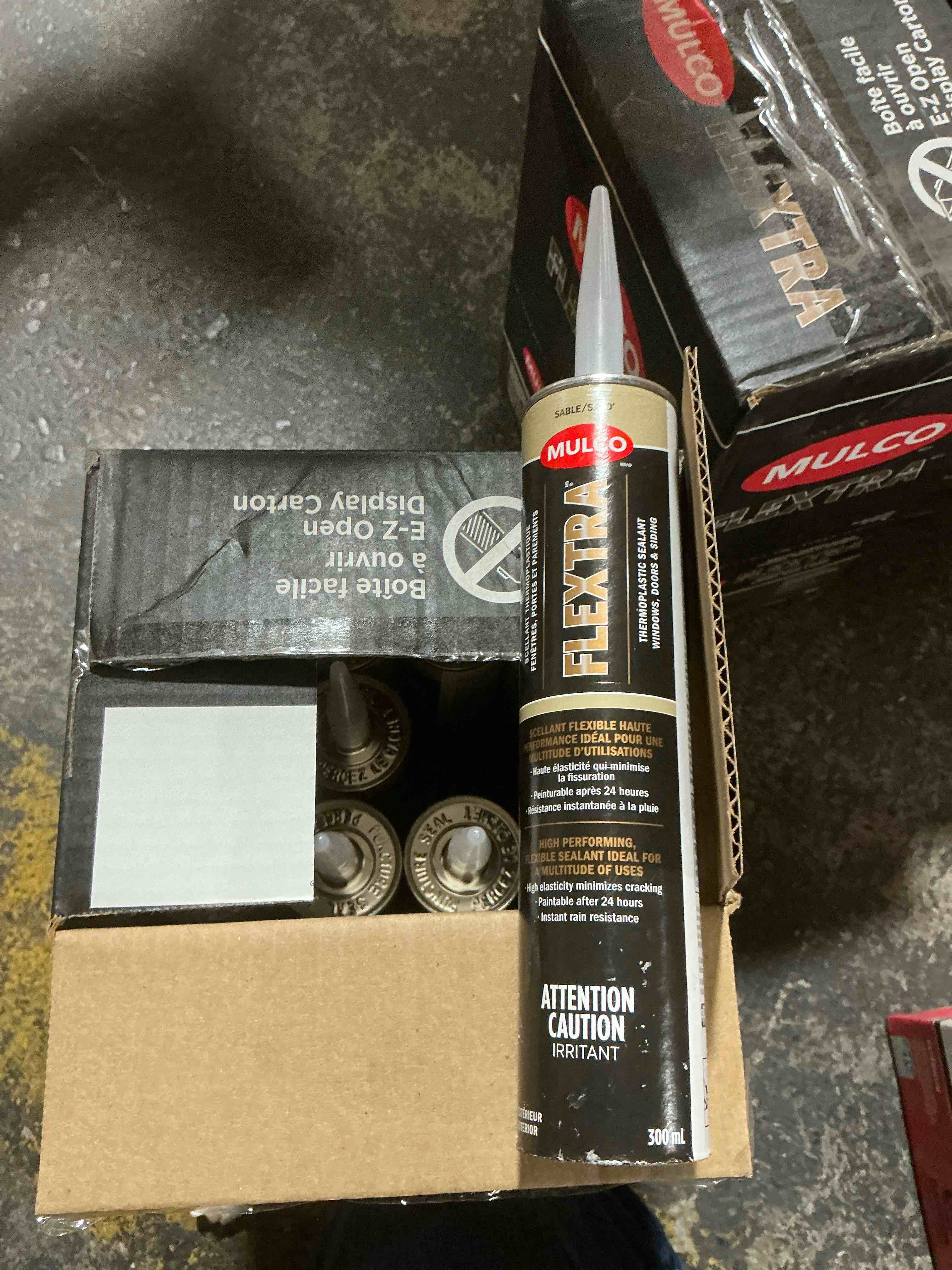 case of 12 30l flextra glacier sand thermoplastic sealant