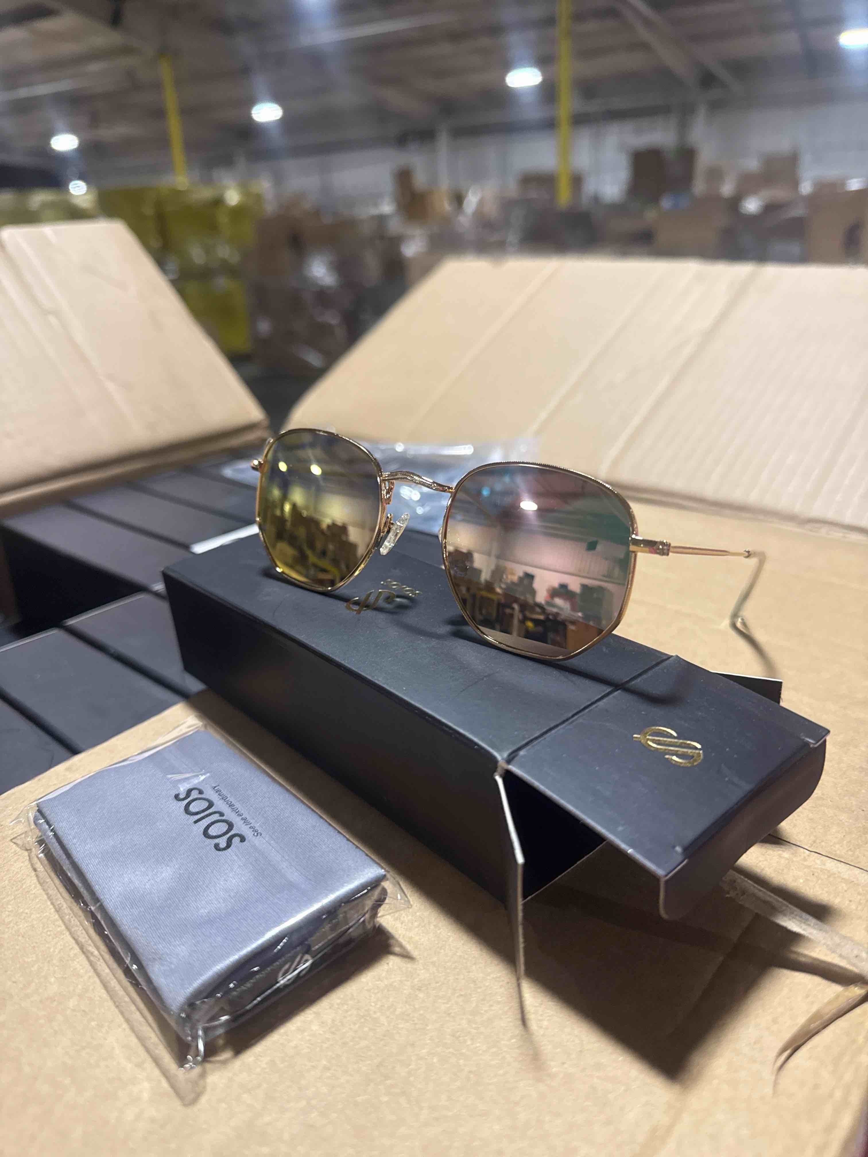 sunglasses mirrored lens