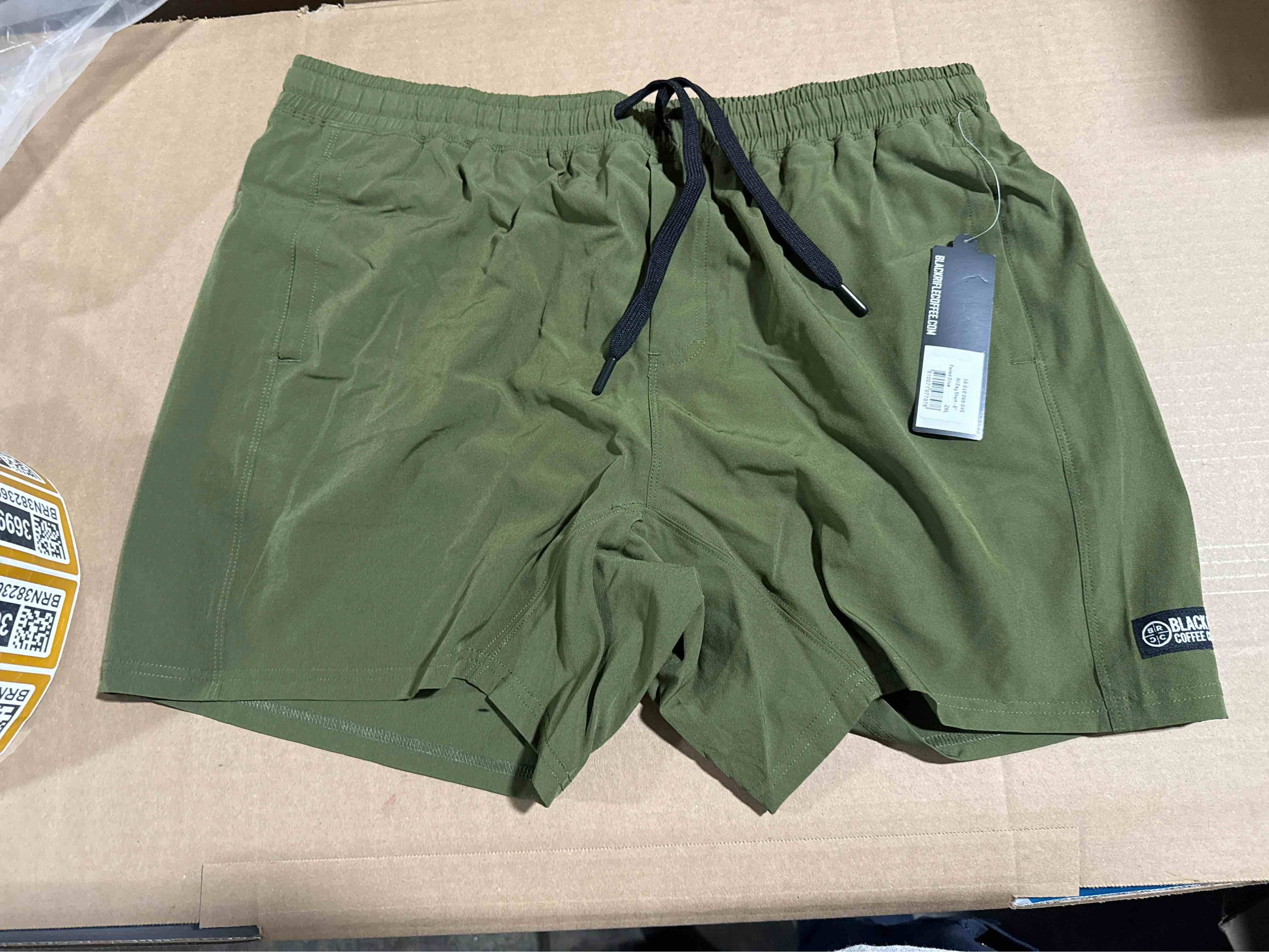 size 2 XL black rifle all day short 6 inch faded olive