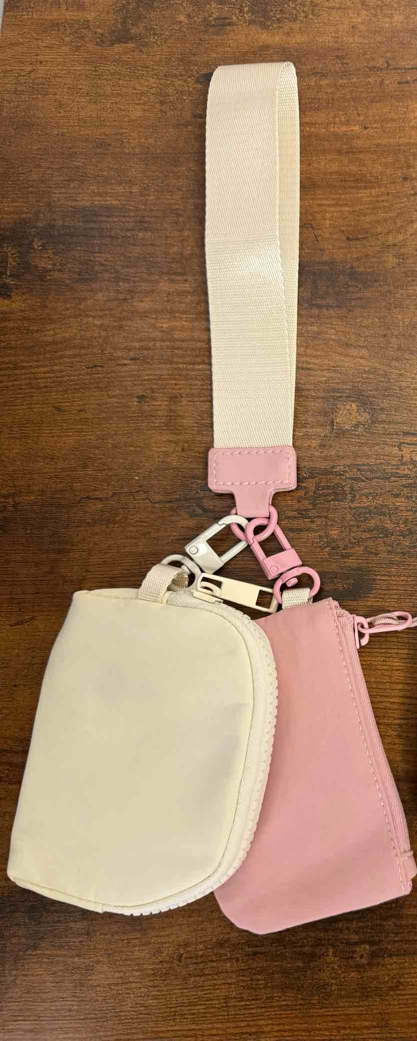Double Pouch Wristlet 