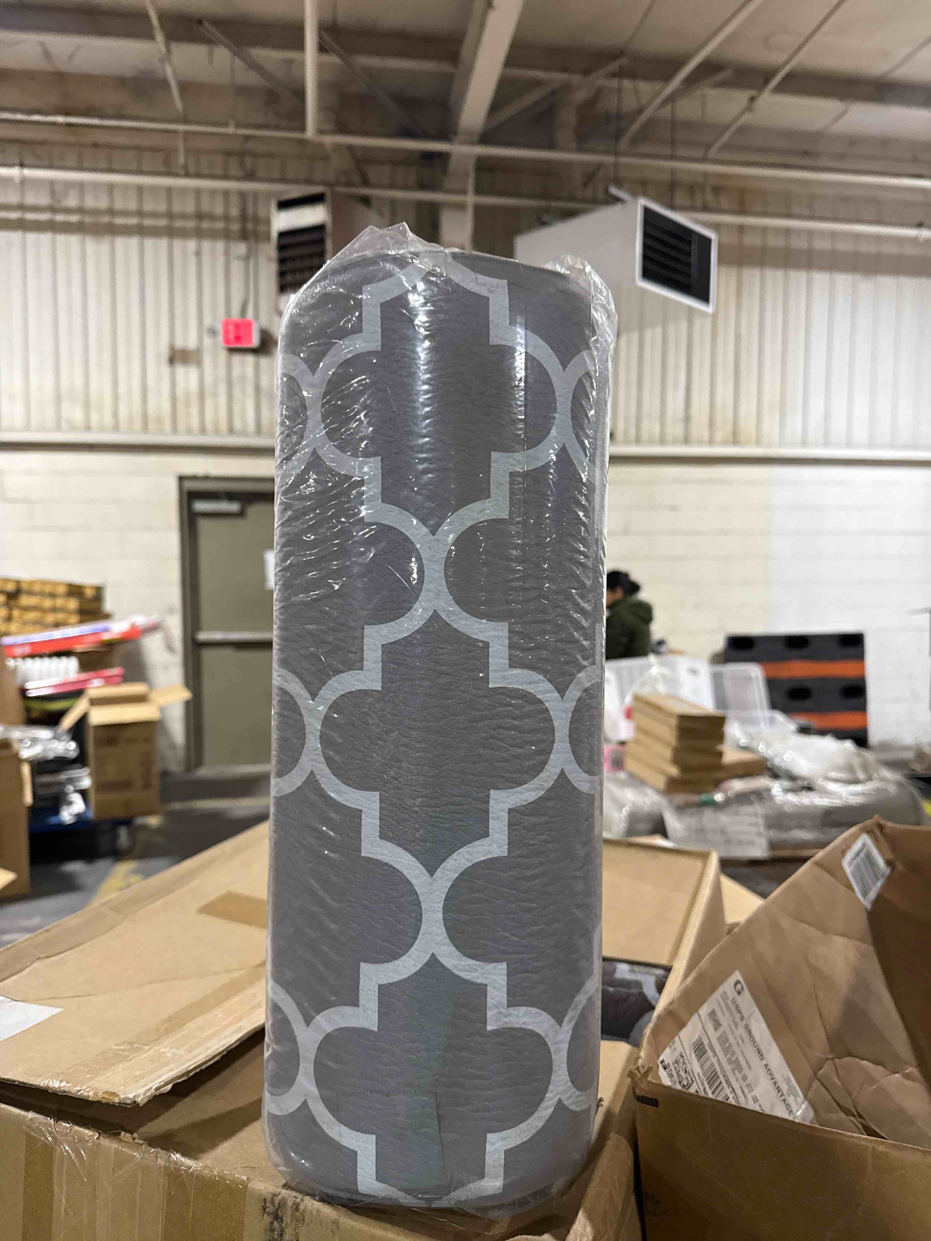 WISELIFE Kitchen Mat Cushioned Anti-Fatigue Kitchen Rug,17.3"x 60",Non Slip Waterproof Kitchen Mats and Rugs Heavy Duty PVC Ergonomic Comfort Mat for Kitchen, Floor Home, Office, Sink, Laundry, Green