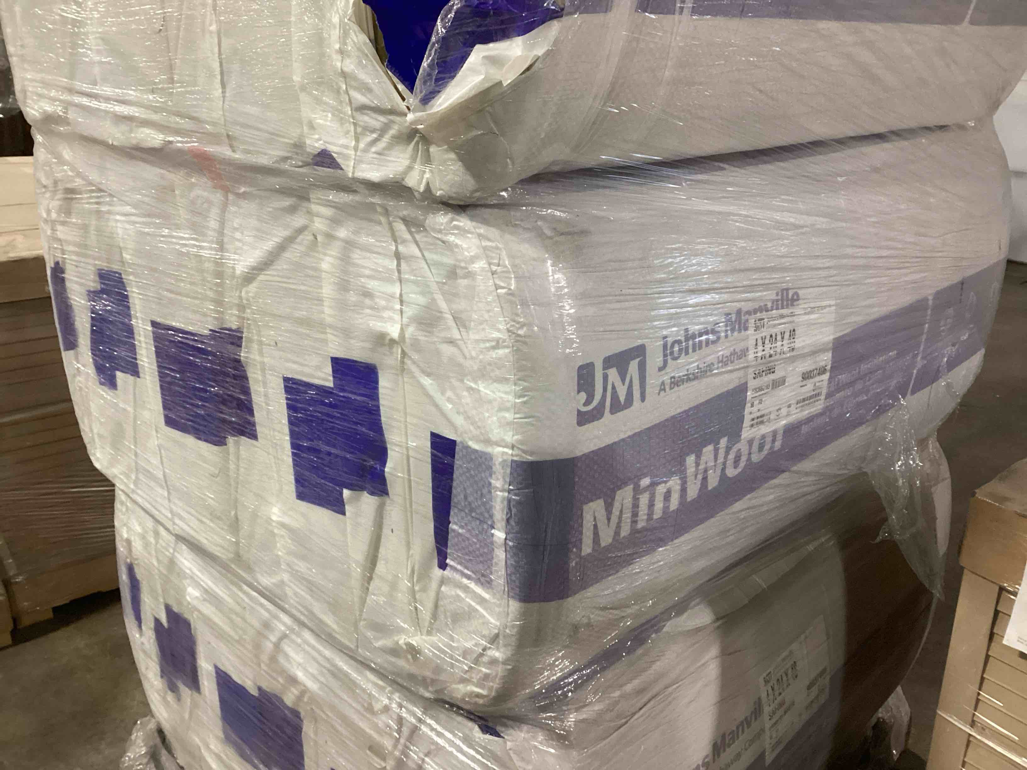 4 Bags of Johns Manville Mineral Wool Insulation, 4in x 24in x 48in, 5 Pieces Per Bag and 160 Sq.Ft. Per Bag, Your Bid Per Bag 