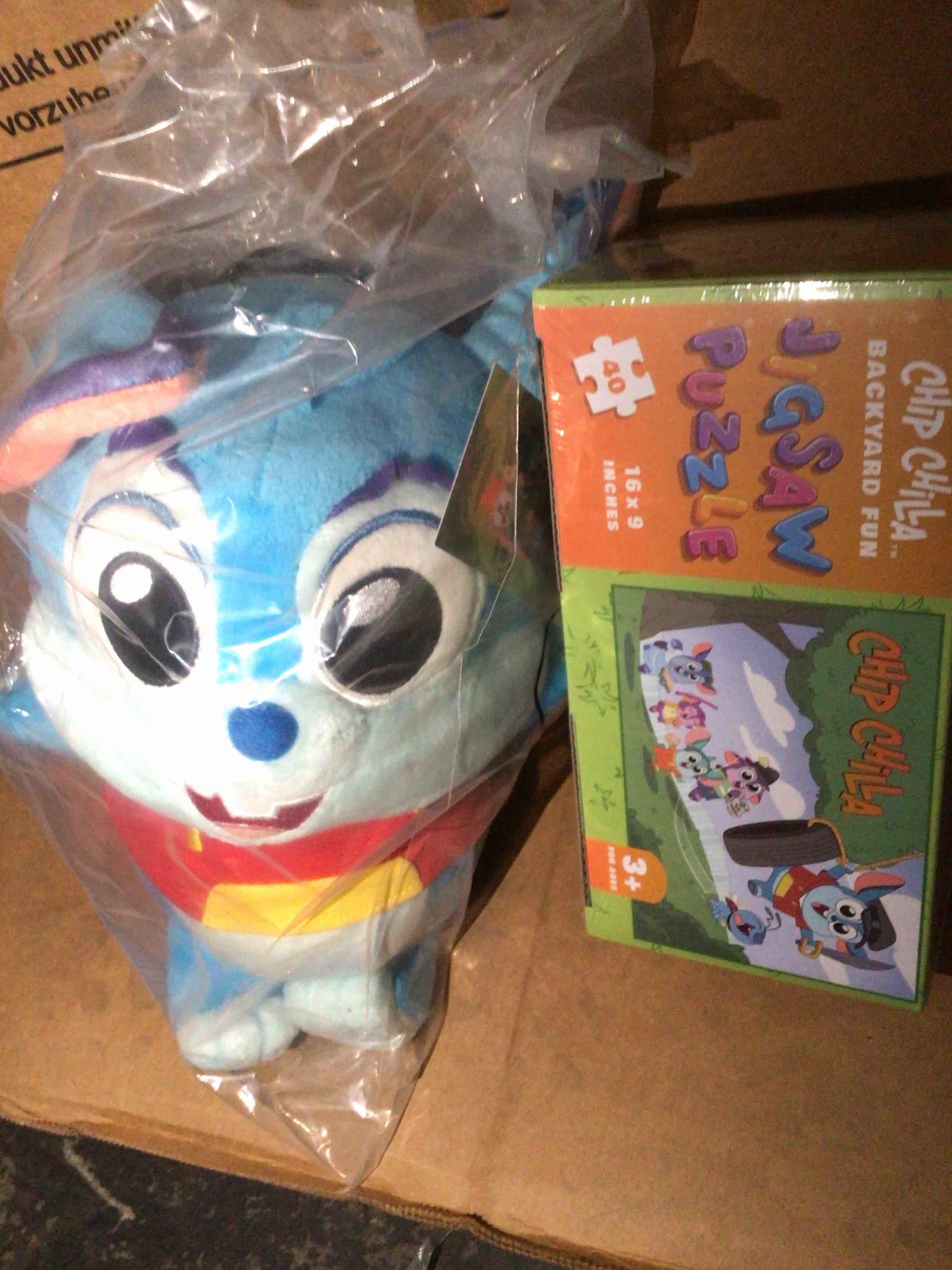 plush chip and jigsaw 40pc puzzle set