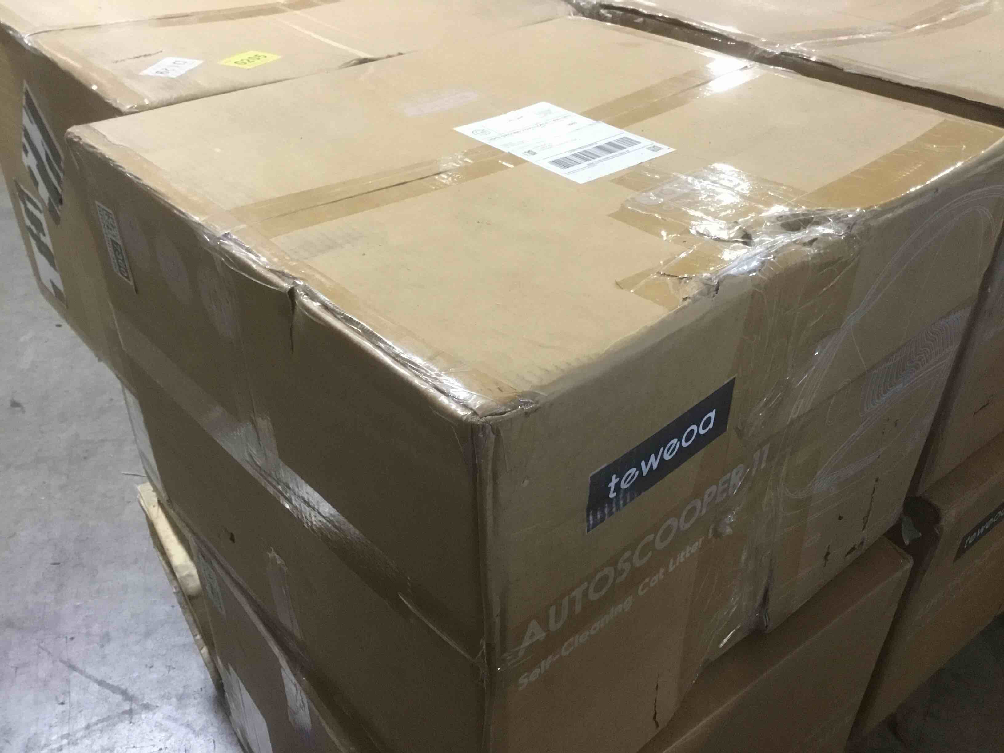 Condition photo showing Good Condition for AutoScooper ll Self Cleaning Cat Litter Box, white