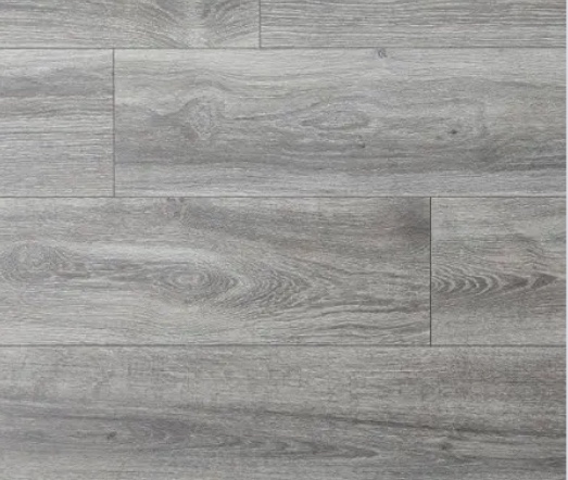 Silverton Oak 8 mm T x 7.5 in. W Water Resistant Laminate Wood Flooring (23.7 sqft/case) 40 boxes - bid per sq ft 