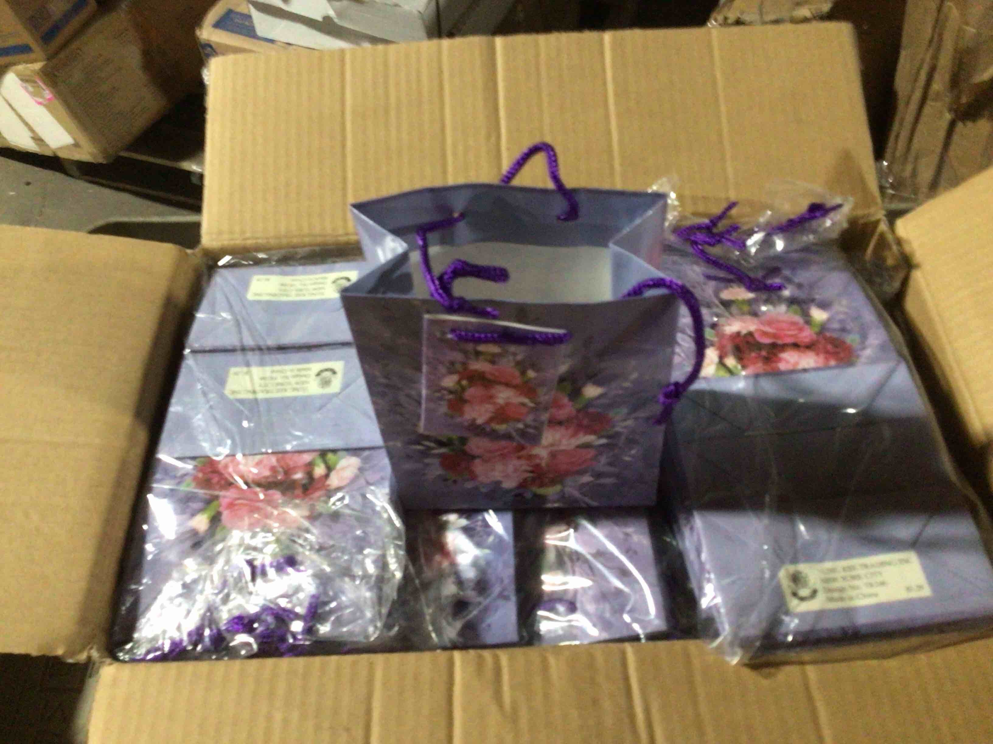 case of 300 paper small (birthday)