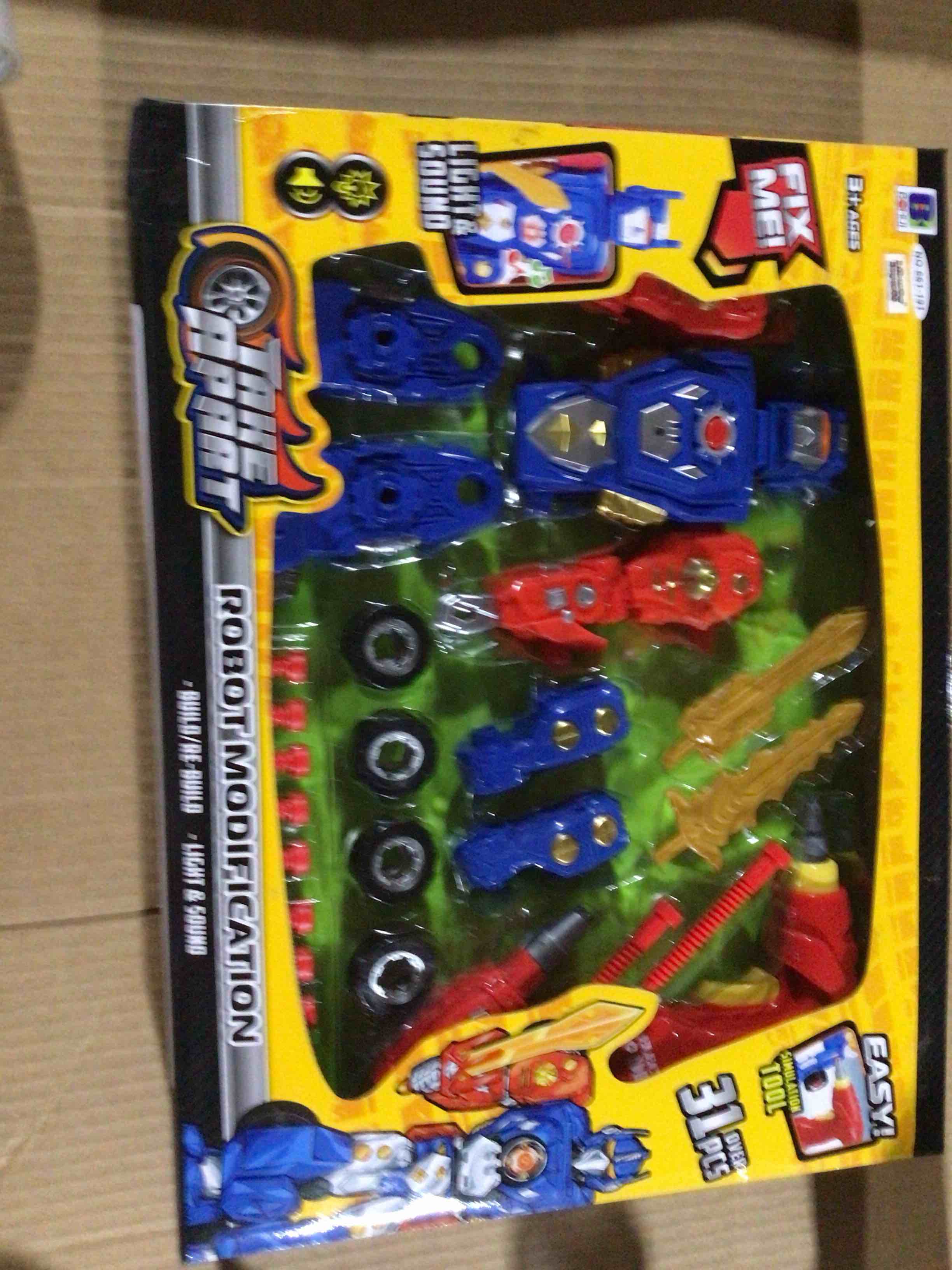 Take Apart robot that allows children to build and rebuild a robot with lights