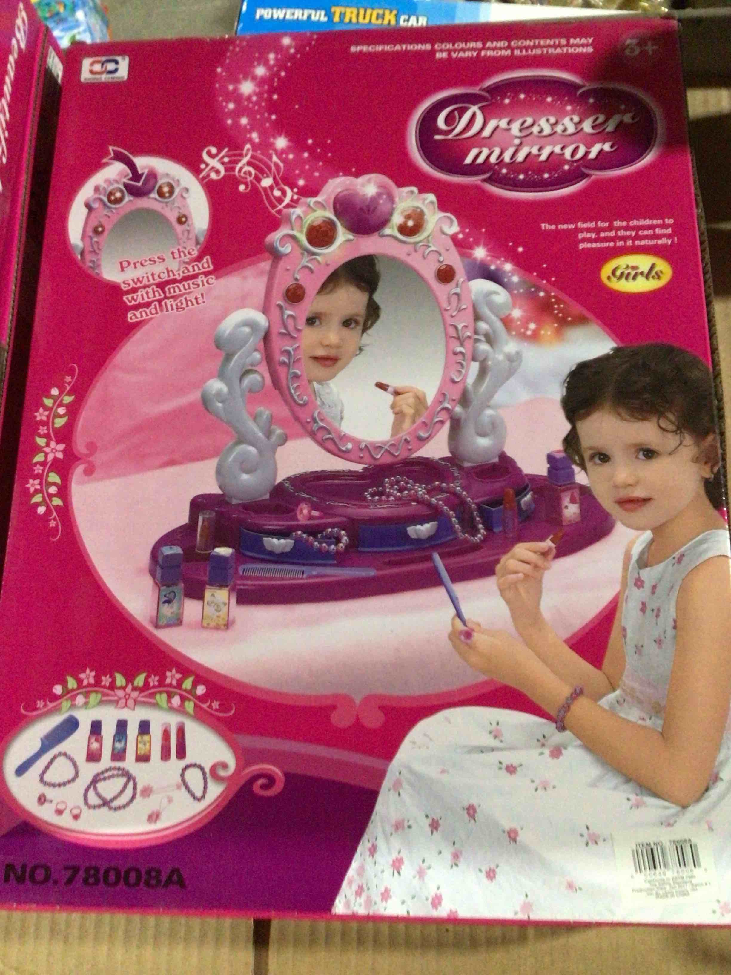 Dresser Mirror Vanity Beauty Set with Jewelry for Kids