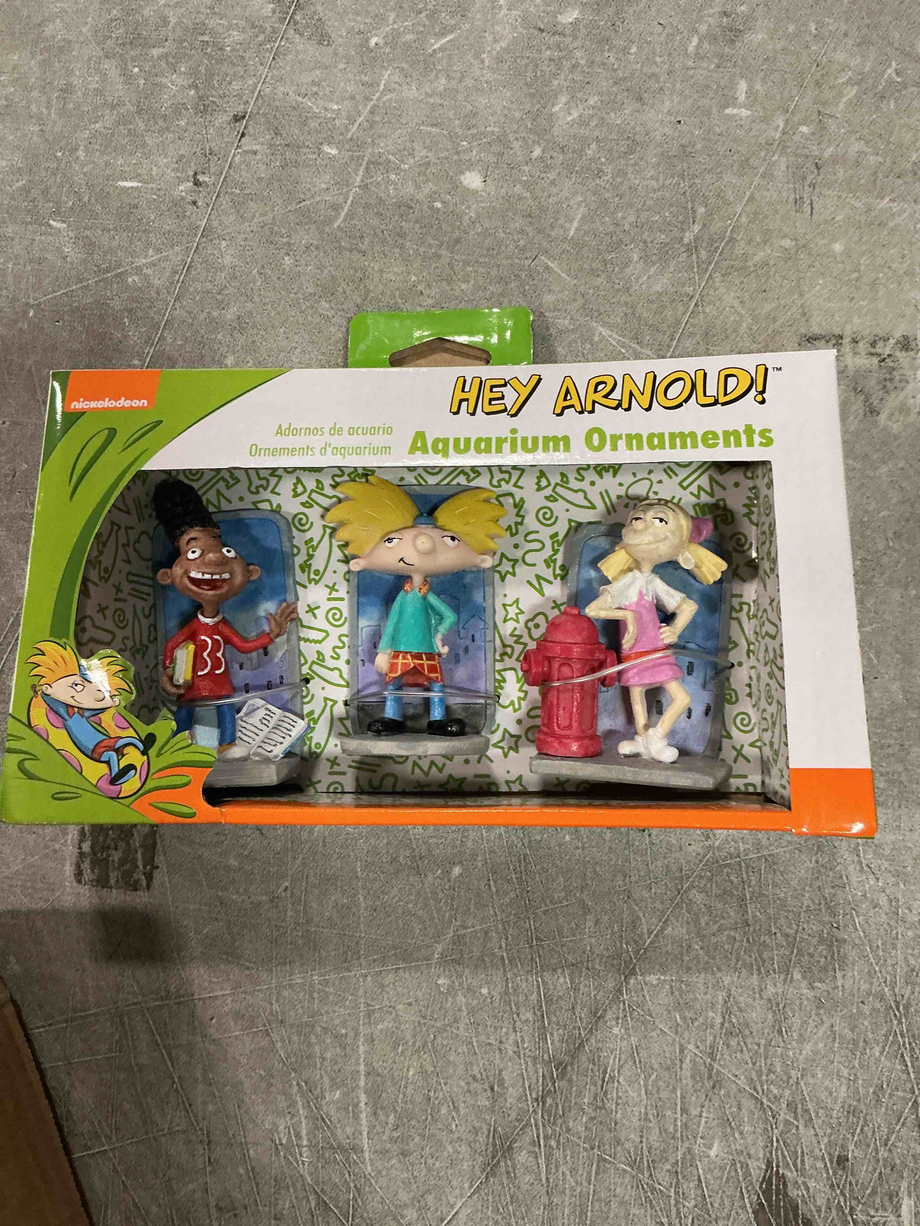 Condition photo showing New/Like New for Penn-Plax Hey Arnold! 3-Piece Aquarium Decoration Bundle for Fish Tanks– Includes Arnold, Gerald, and Helga – Small