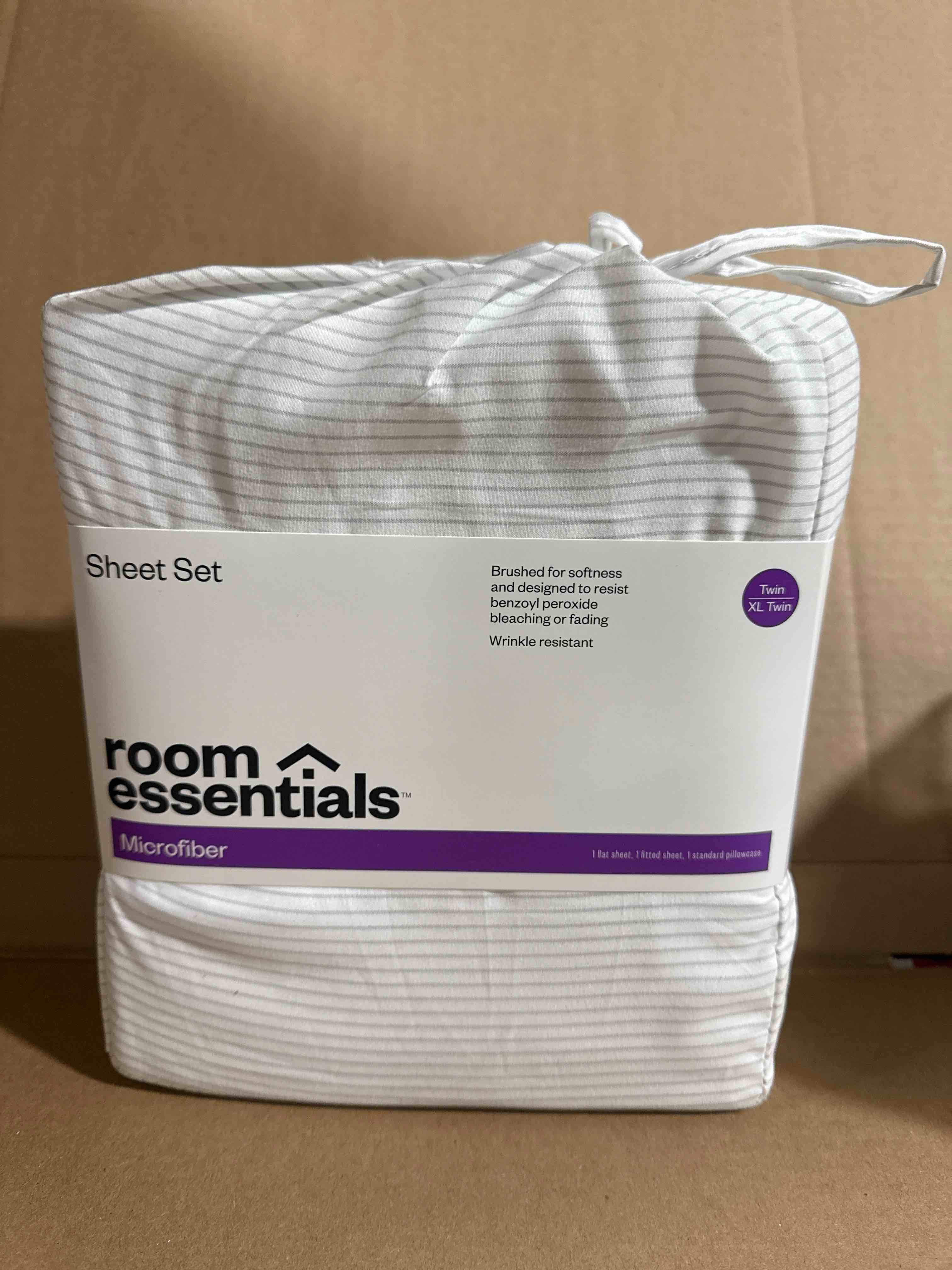 Room Essentials White Gray Stripe Twin/xl Twin Sheet Set