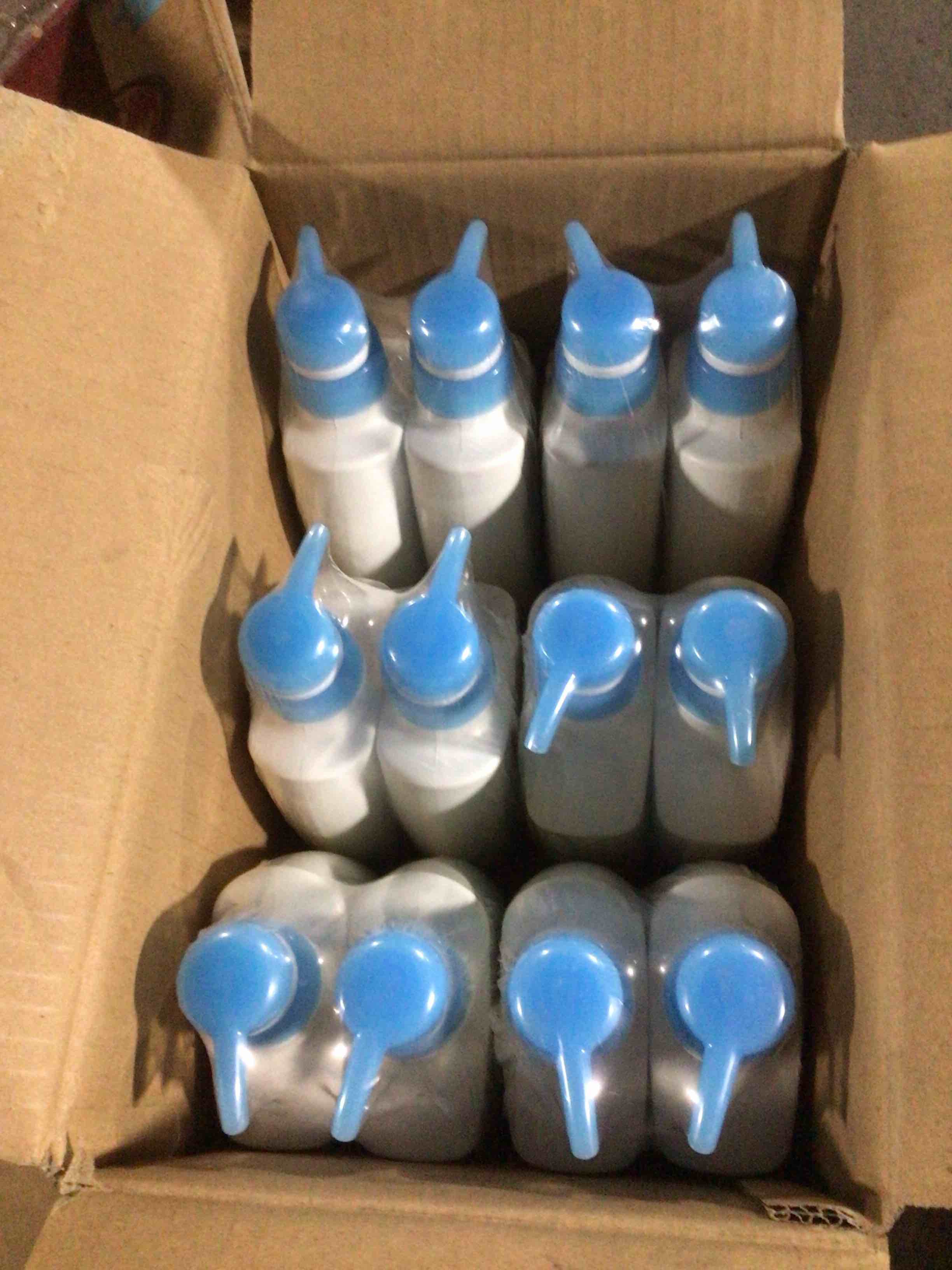 12-Pack of LIFEBUOY 12 Hours Freshness Cool Fresh Body Wash 950ml