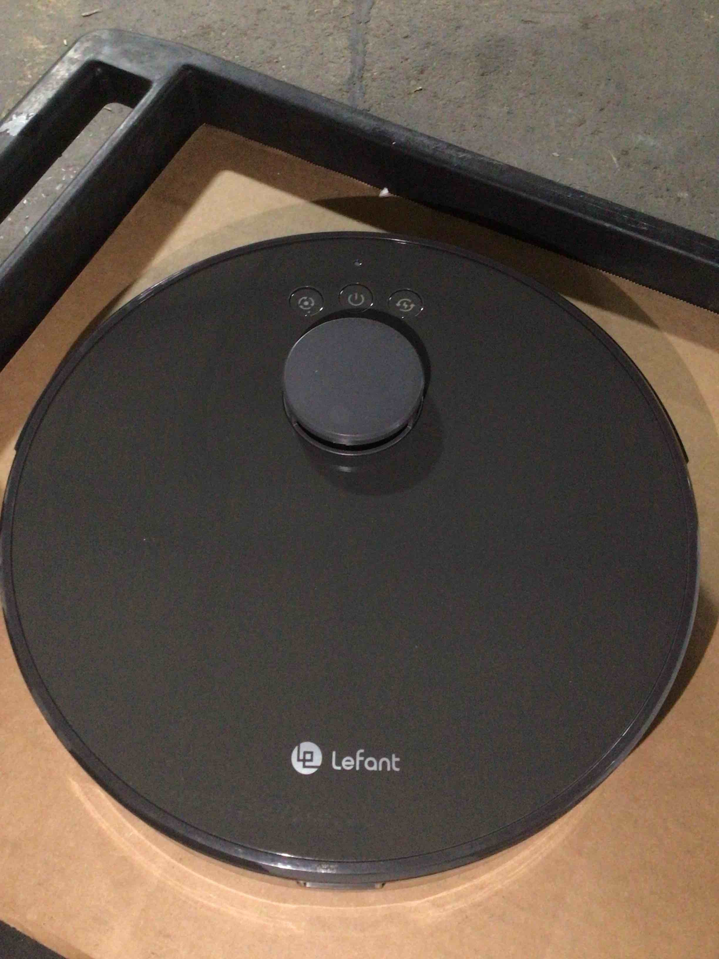 Condition photo showing Good Condition for Lefant Robot Vacuum Cleaner M1