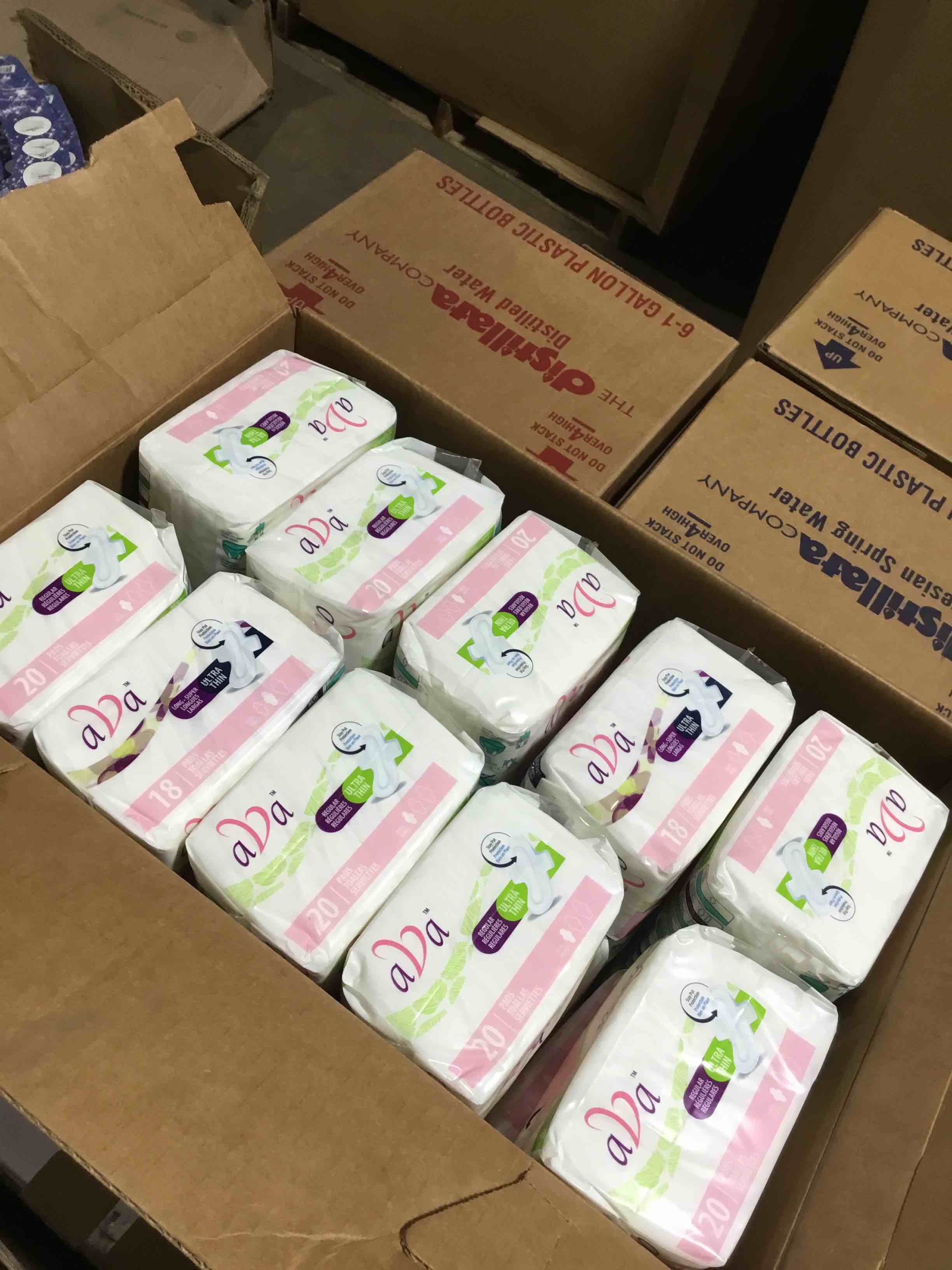 box lot of miscellaneous items 