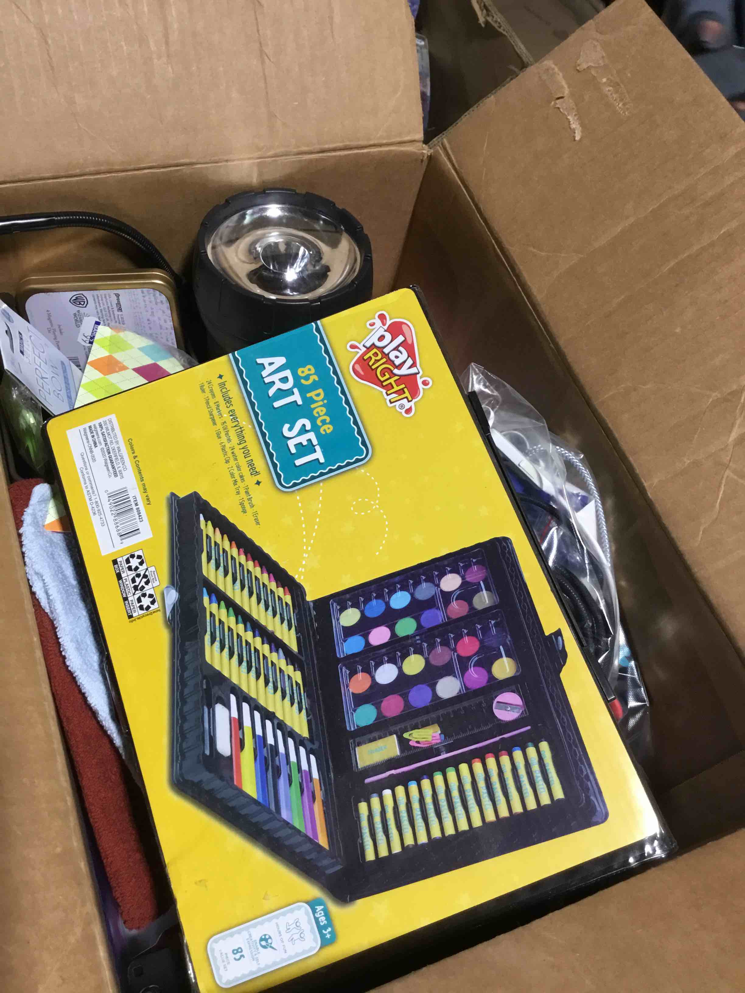 box lot of miscellaneous items 