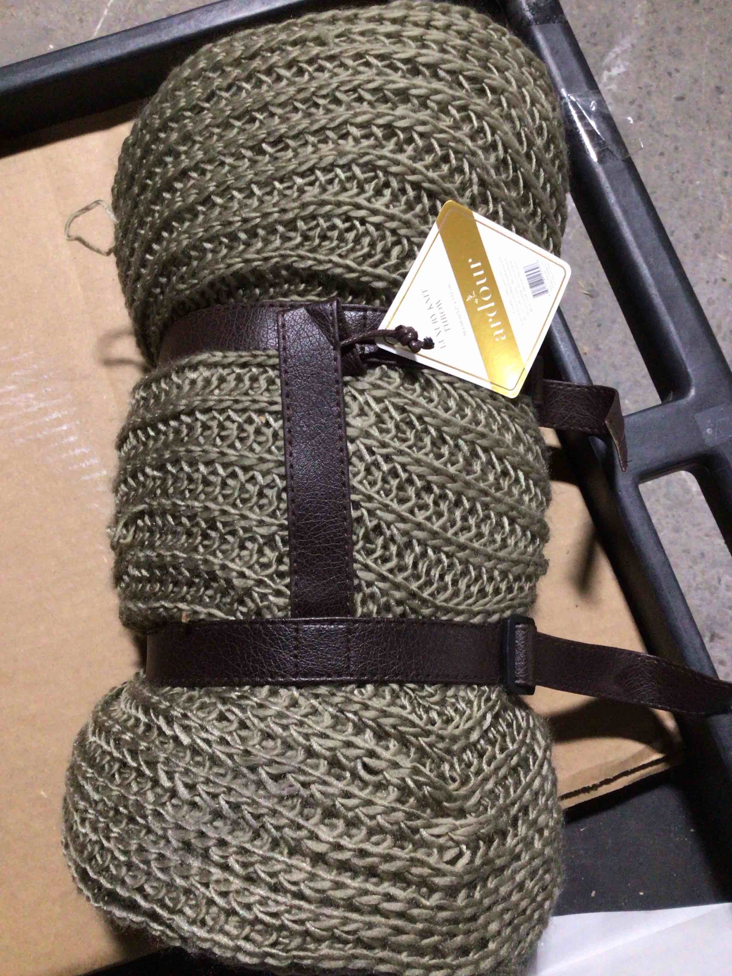 luxury knit throw 50 x 60 in