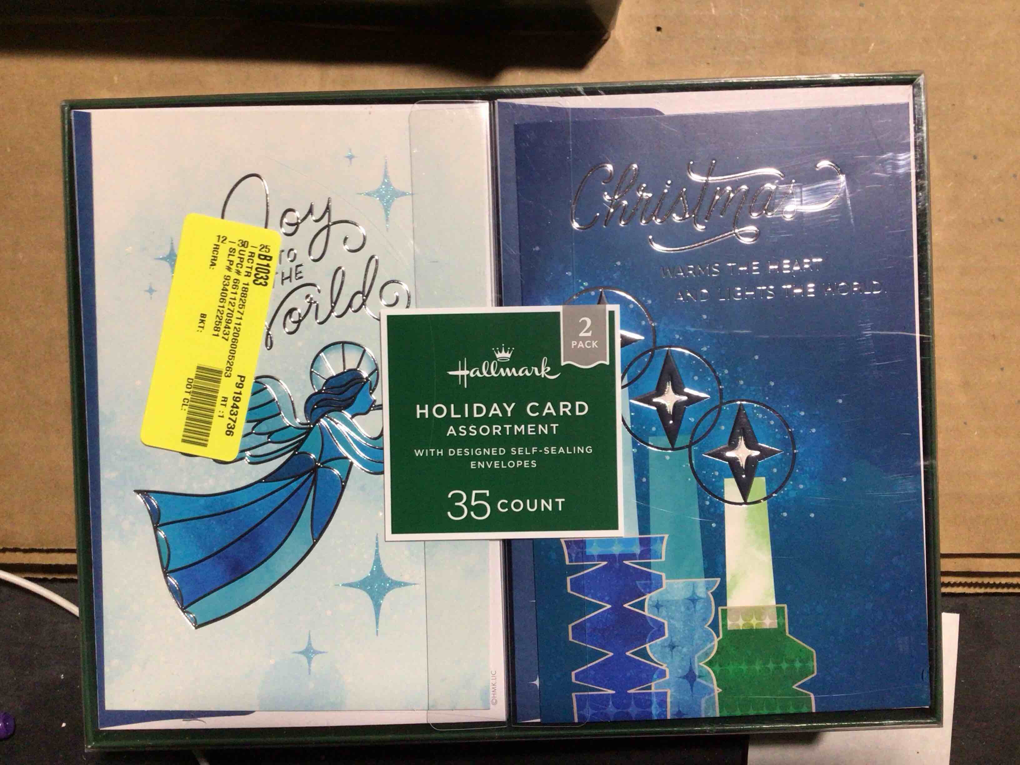 Condition photo showing New/Like New for Hallmark Assorted Holiday Christmas Cards, 35 pk.