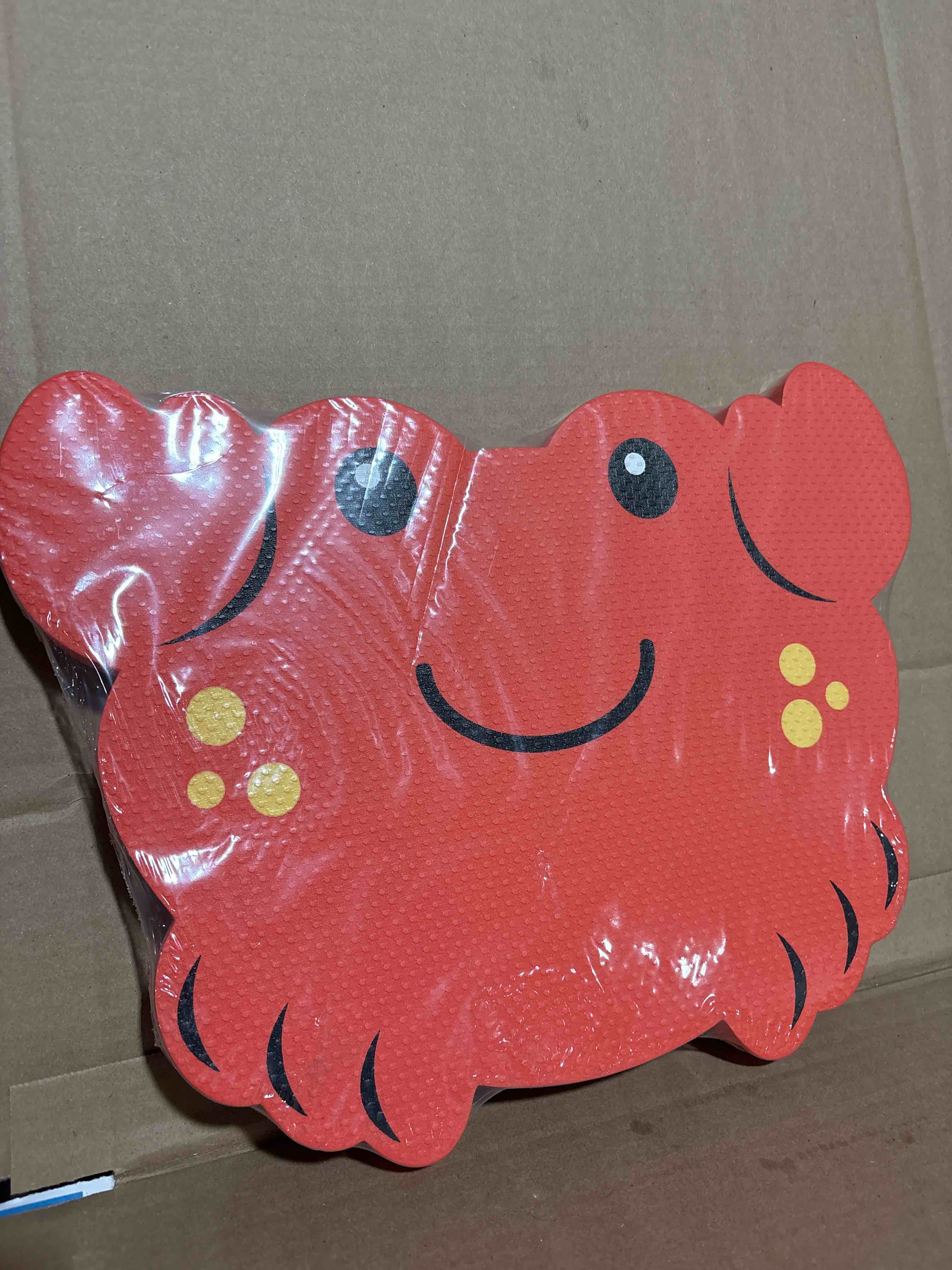 Condition photo showing New/Like New for one count bath kneeler pad 