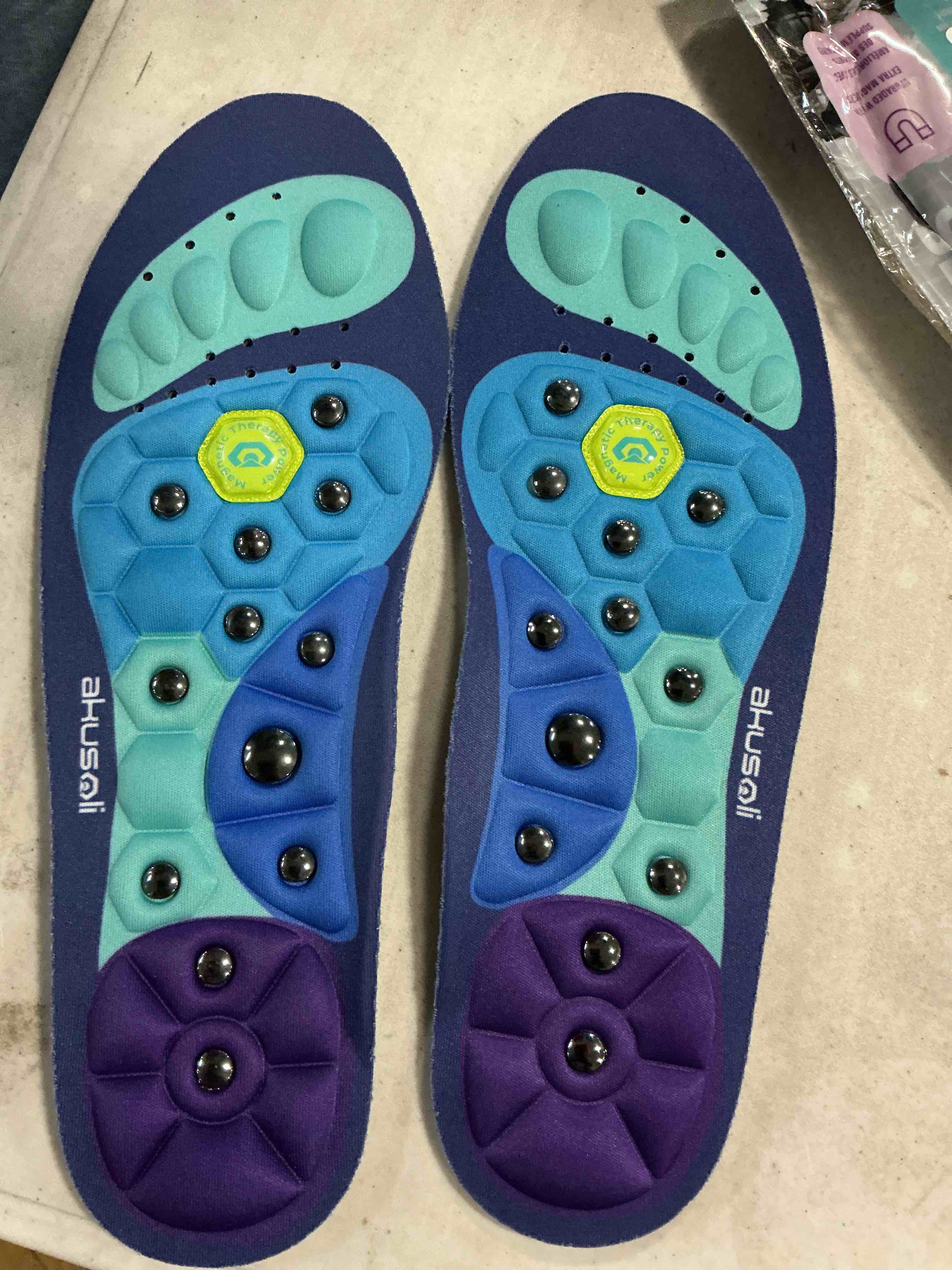 Condition photo showing As Is for Akusoli Insoles for Woman, Magnetic Shoe Insert, High Arch Support Inserts for Flat Feet, Work Boots Standing All Day, Foot Inserts, Plantillas para Zapatos, Gifts for Women S/M Women 5–10 Men 5.5–8