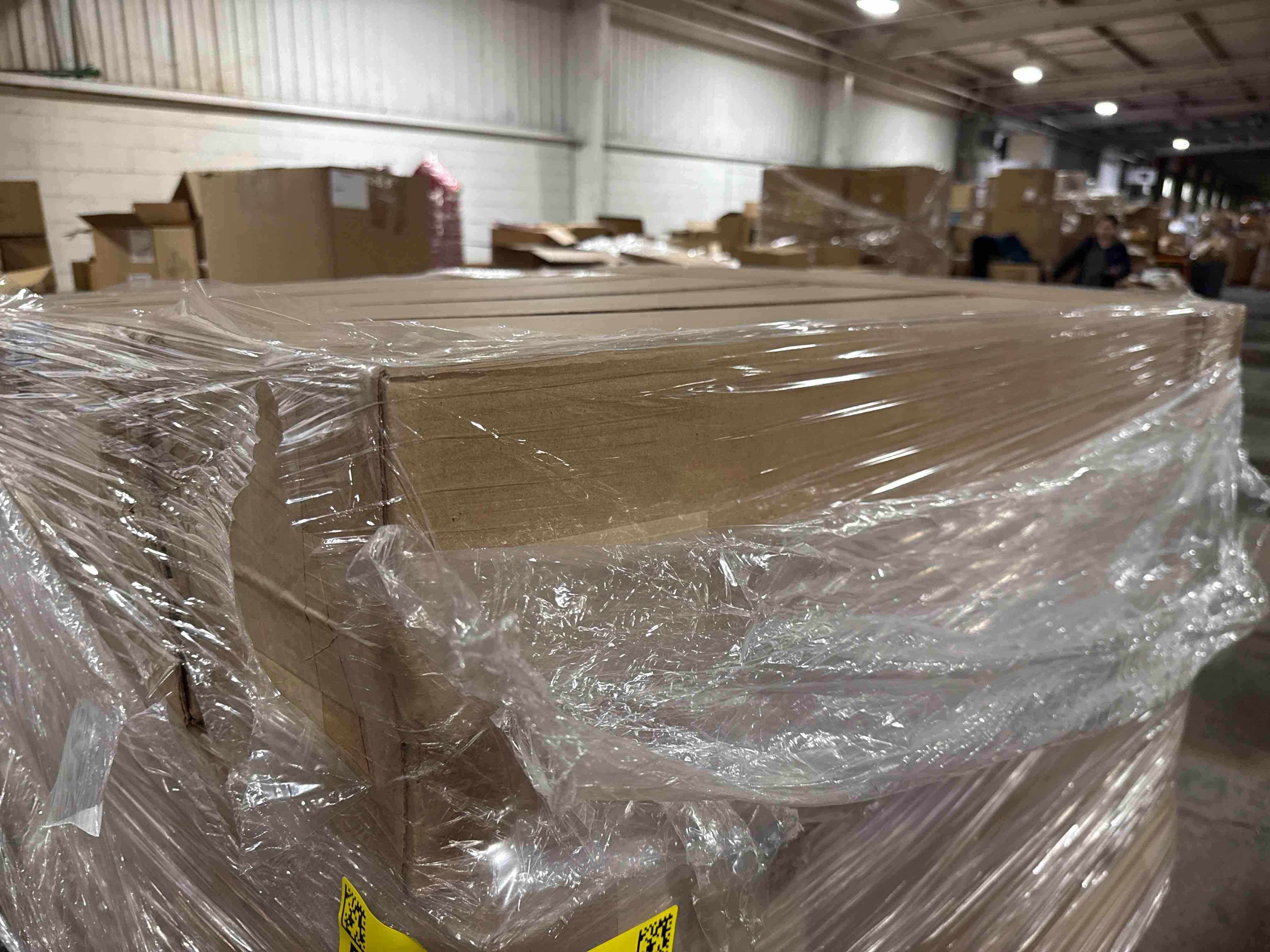 Condition photo showing Brand New for Case of 121, 36” Walking Sticks