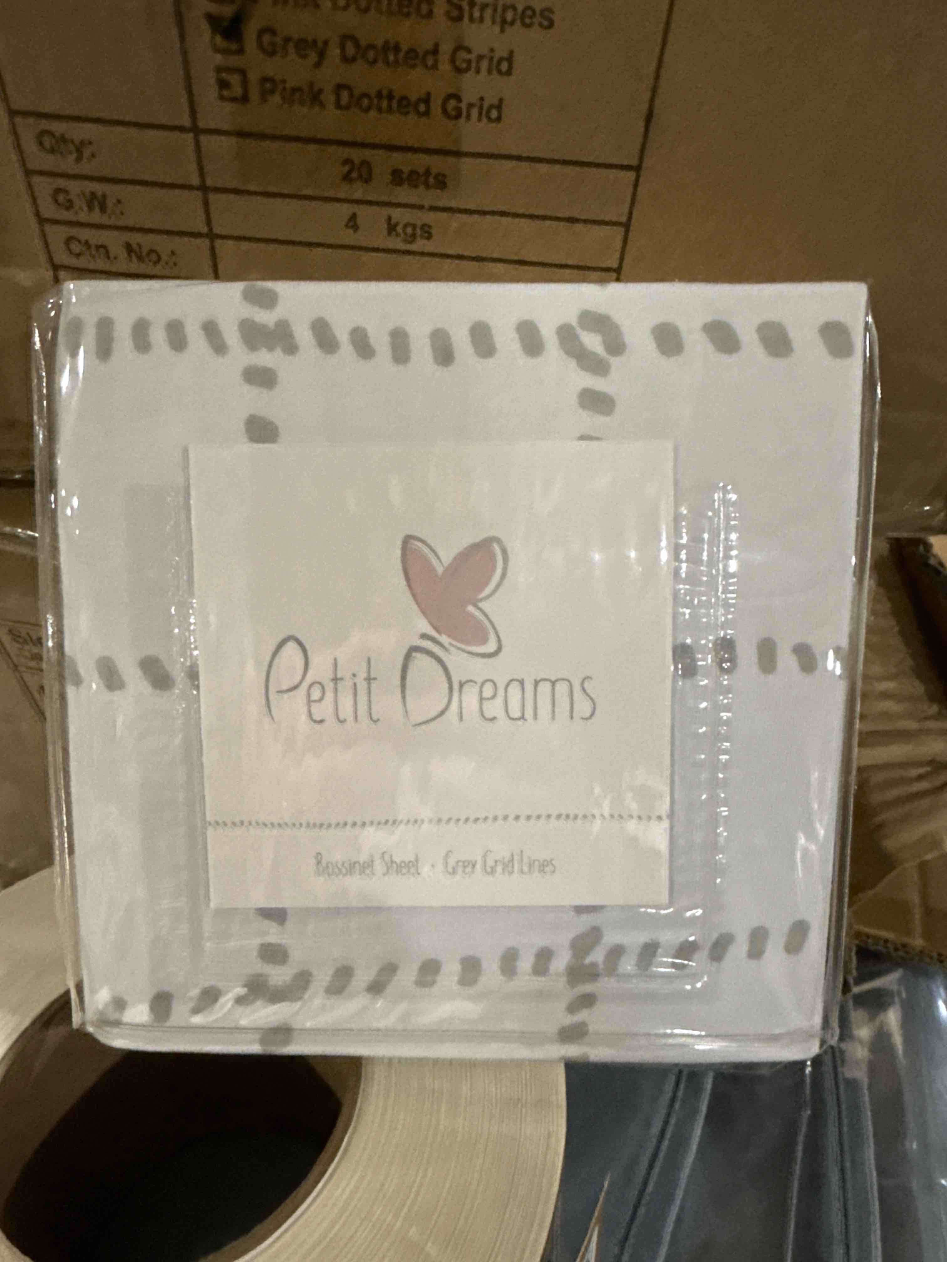 Condition photo showing New/Like New for Petit Dreams Bassinet Sheet Grey Grid Lines 