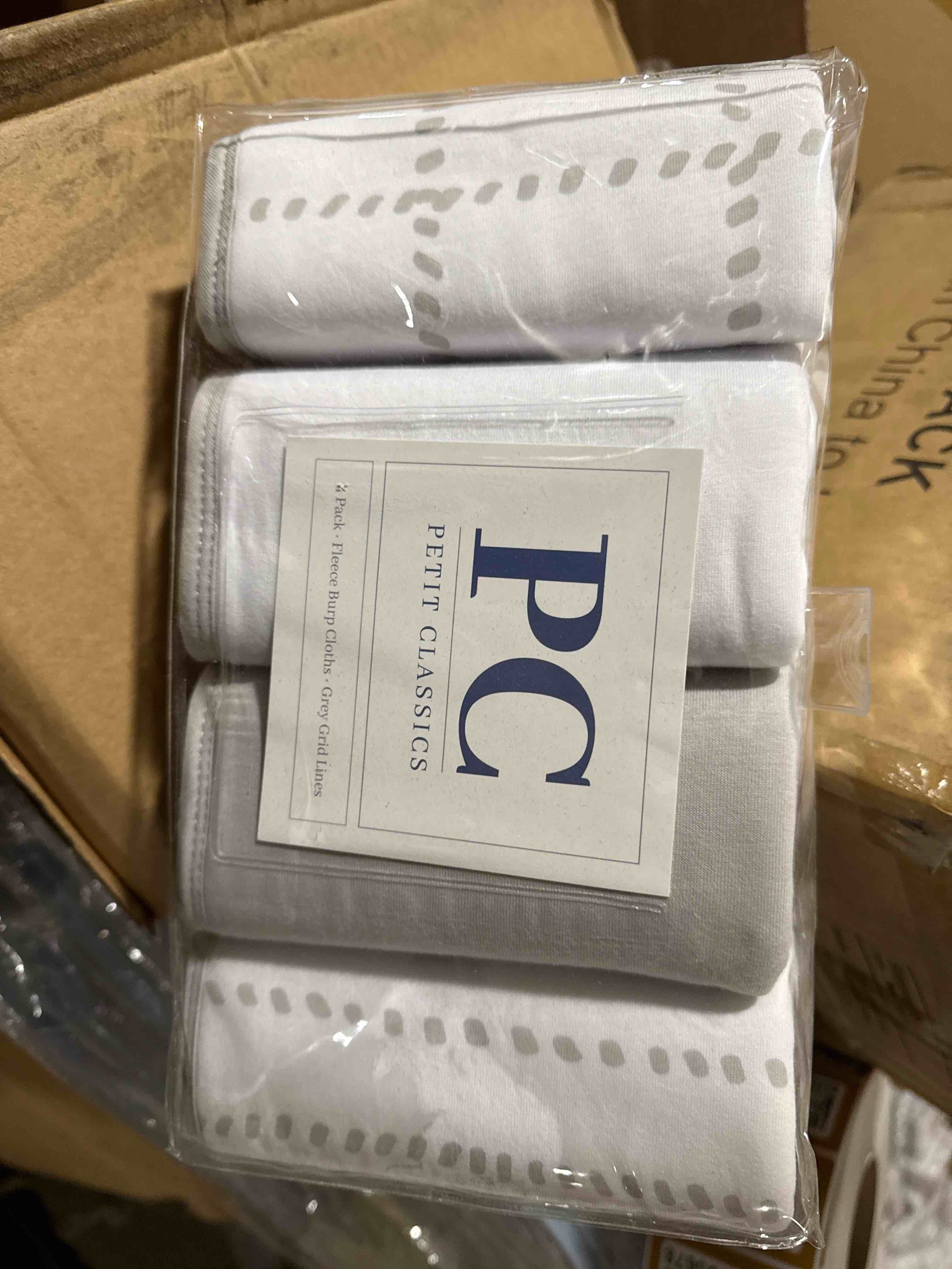 Condition photo showing New/Like New for Petit Classics 4 Pack Fleece Burp Cloth Grey Grid Lines