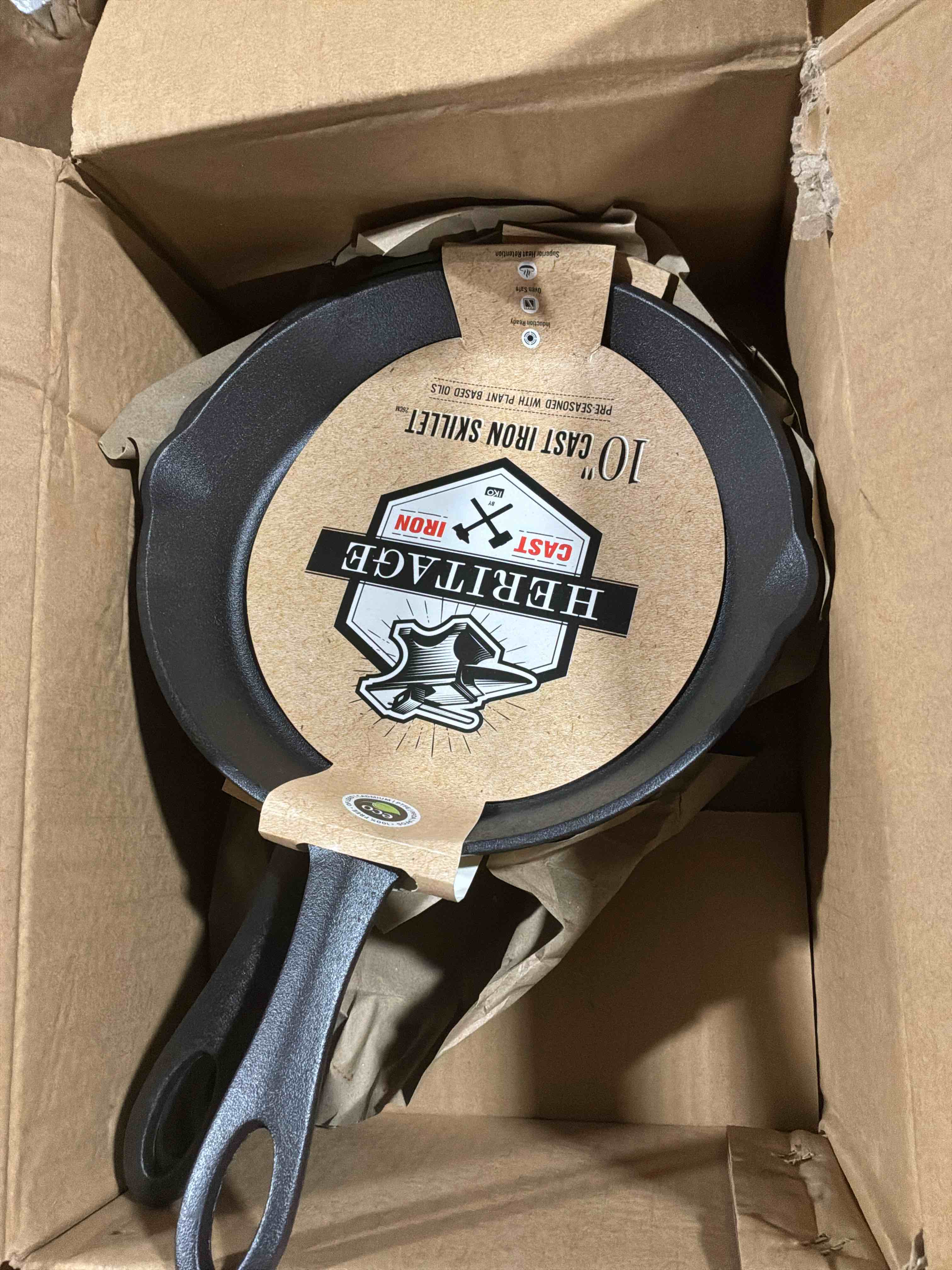 Box of 6 Heritage Cast Iron 10” Cast Iron Skillet 
