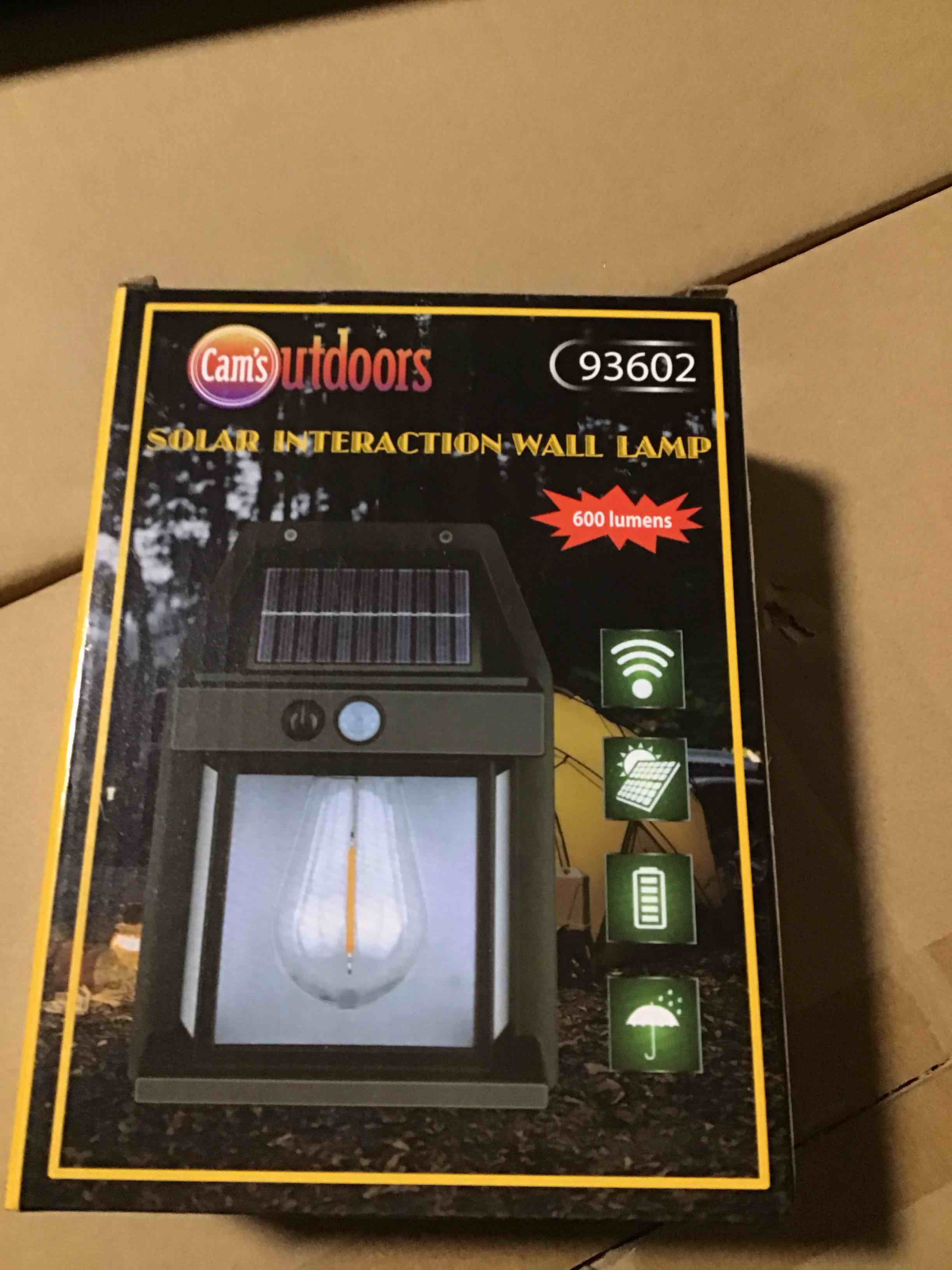 Condition photo showing New/Like New for Solar Interaction Wall lamp