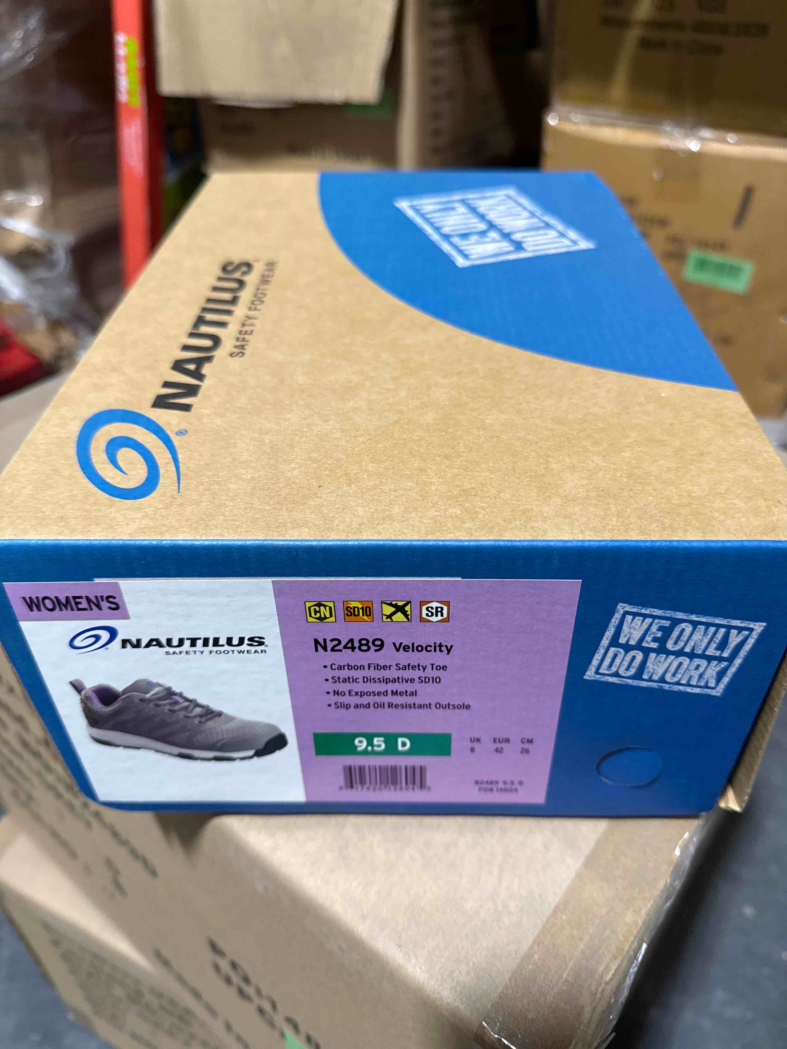 Condition photo showing Brand New for size 9.5 fsi footwear specialties international nautilus nautilus 2489 women s velocity slip resistant esd work shoe - carbon