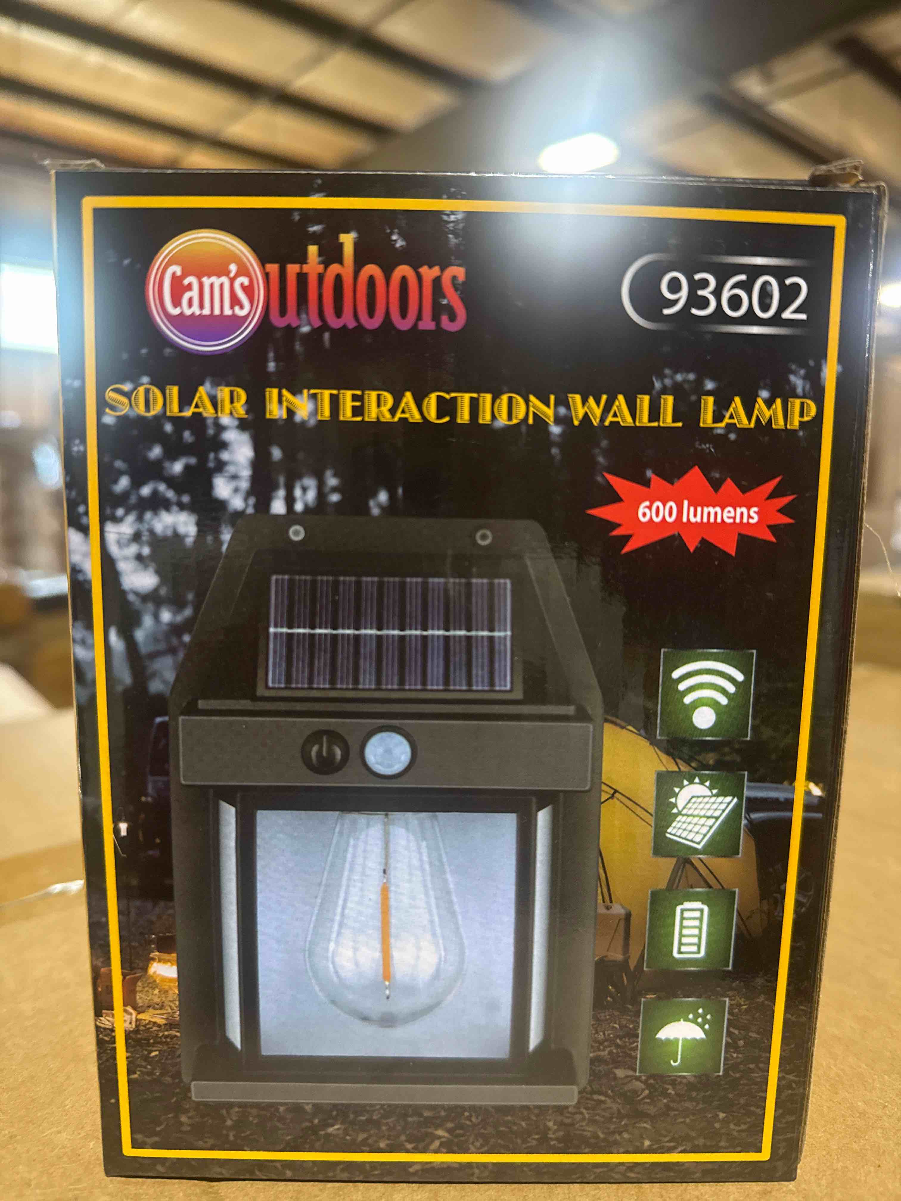 solar interactive wall lamp