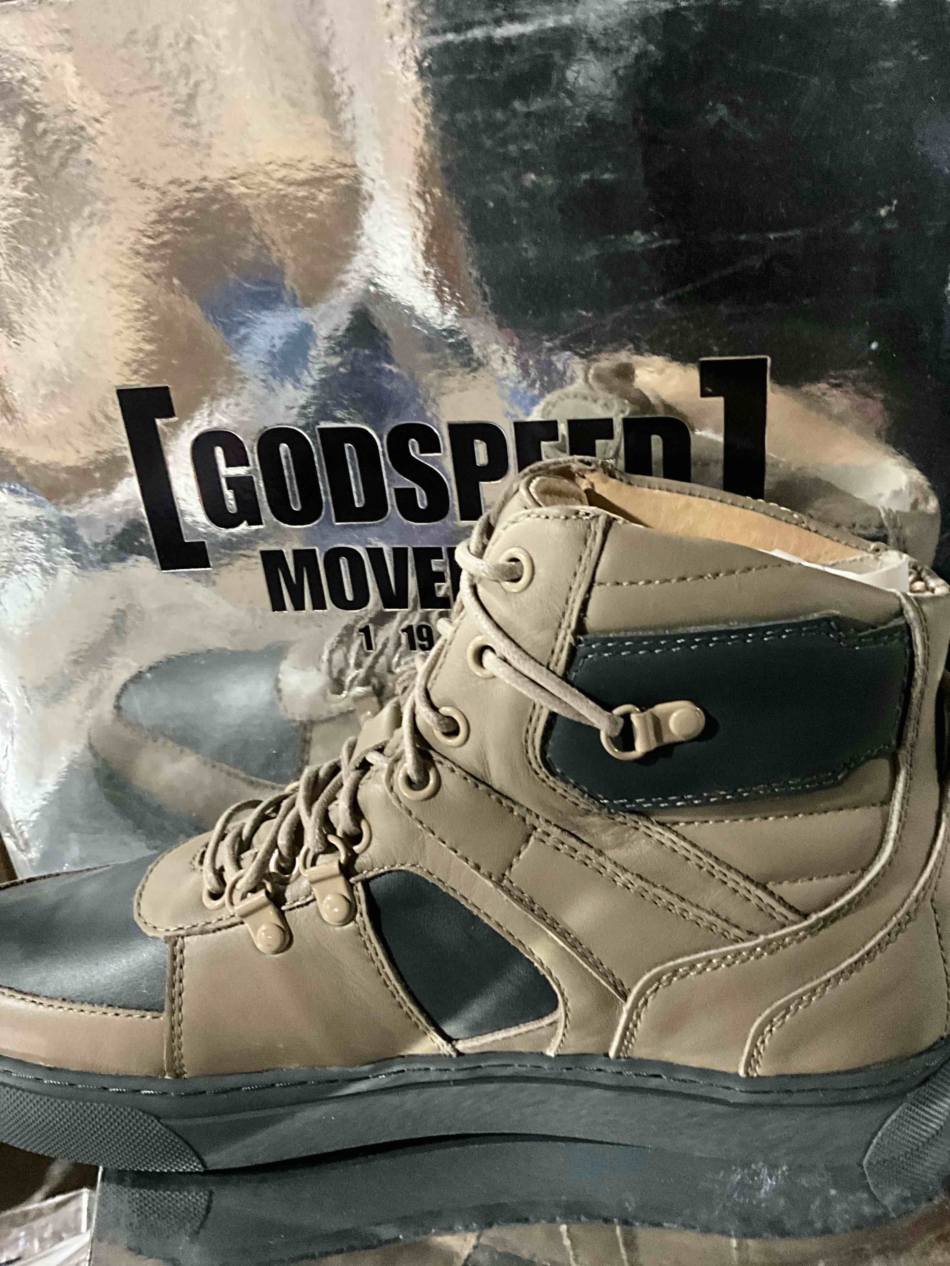 godspeed movement footwear mid-1, size 9.5 , khaki/grey