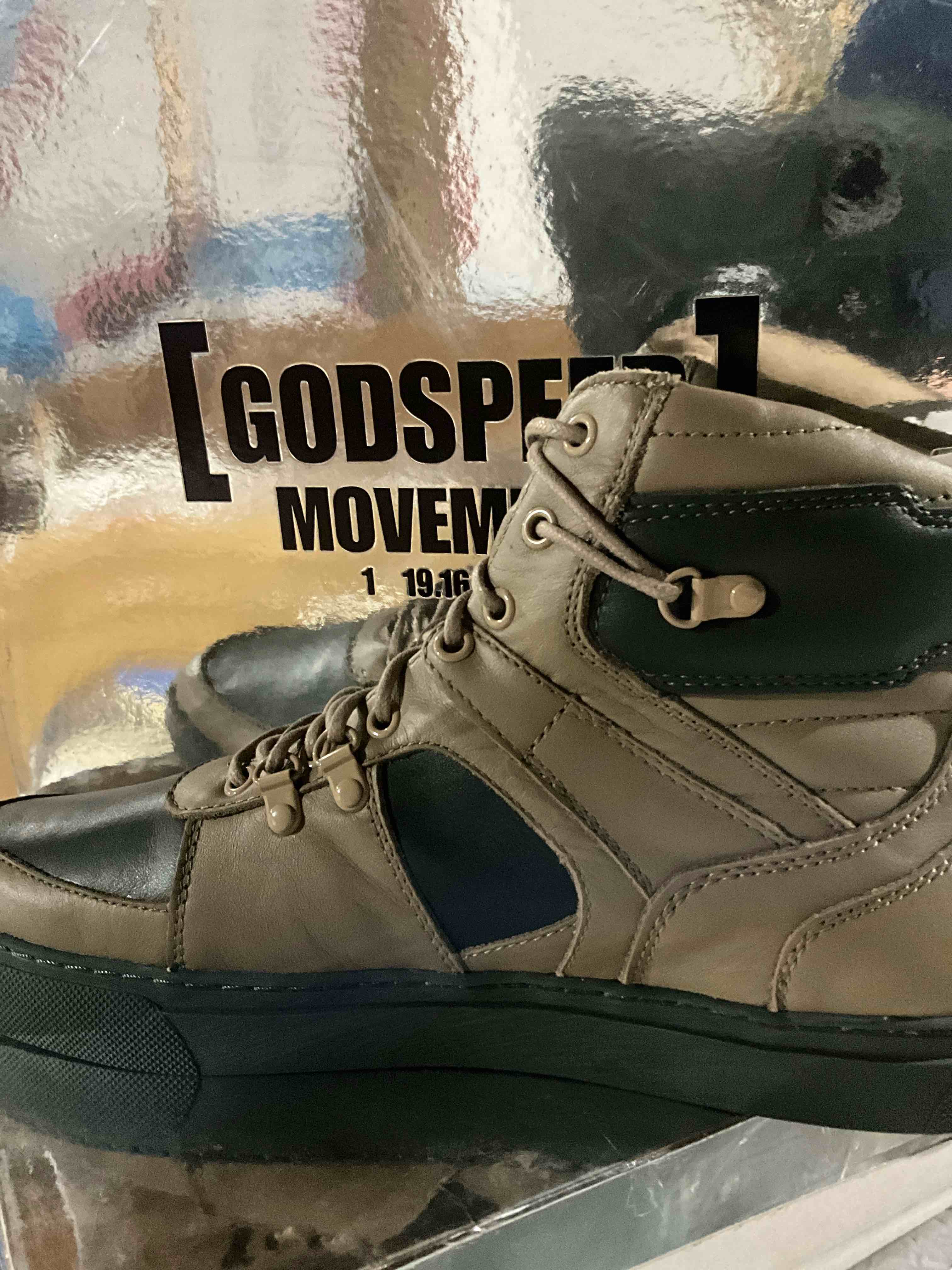 Condition photo showing New/Like New for godspeed movement footwear mid-1, size 11 , khaki/grey