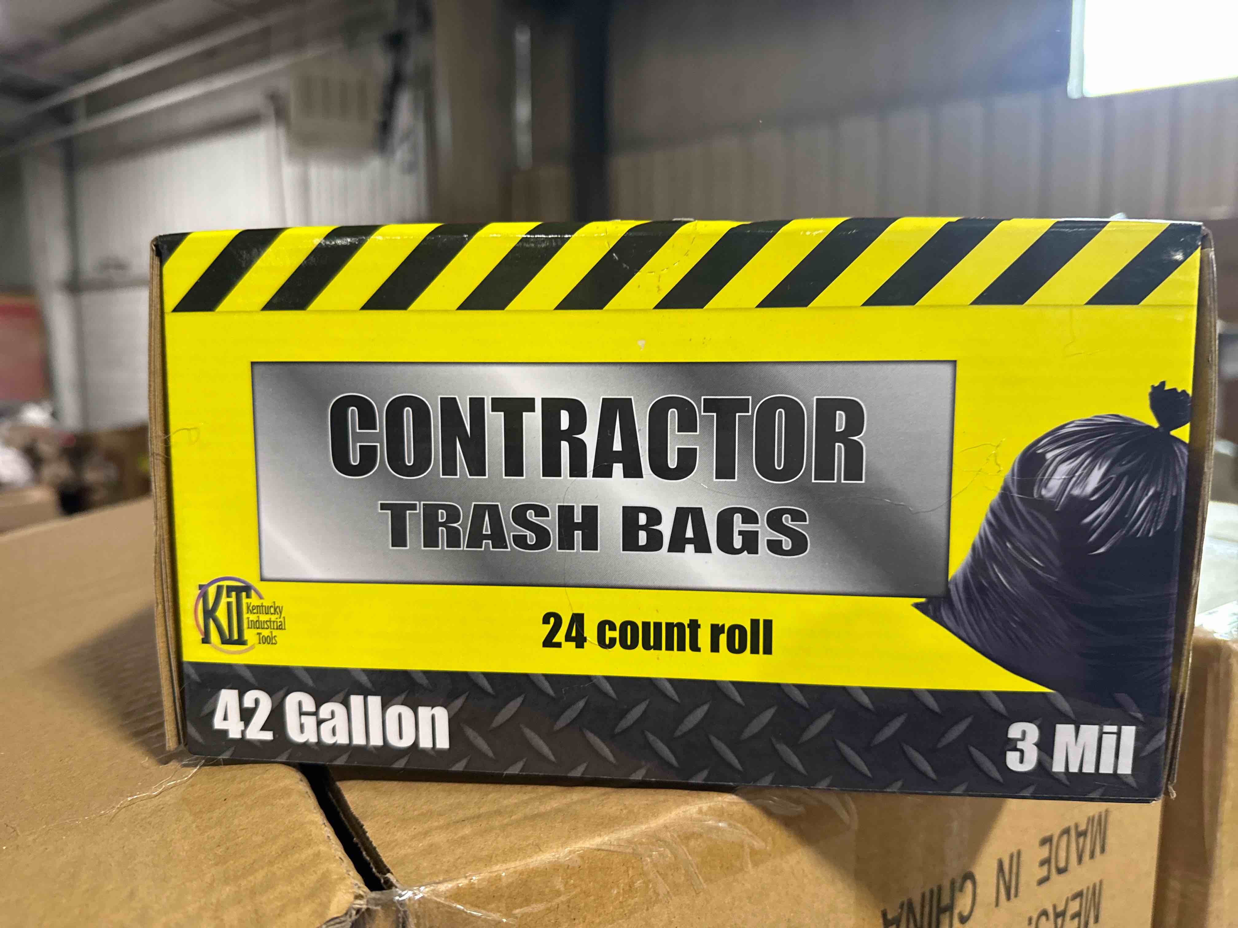 24 count 42 gallon contractor, trash bags, three Mill