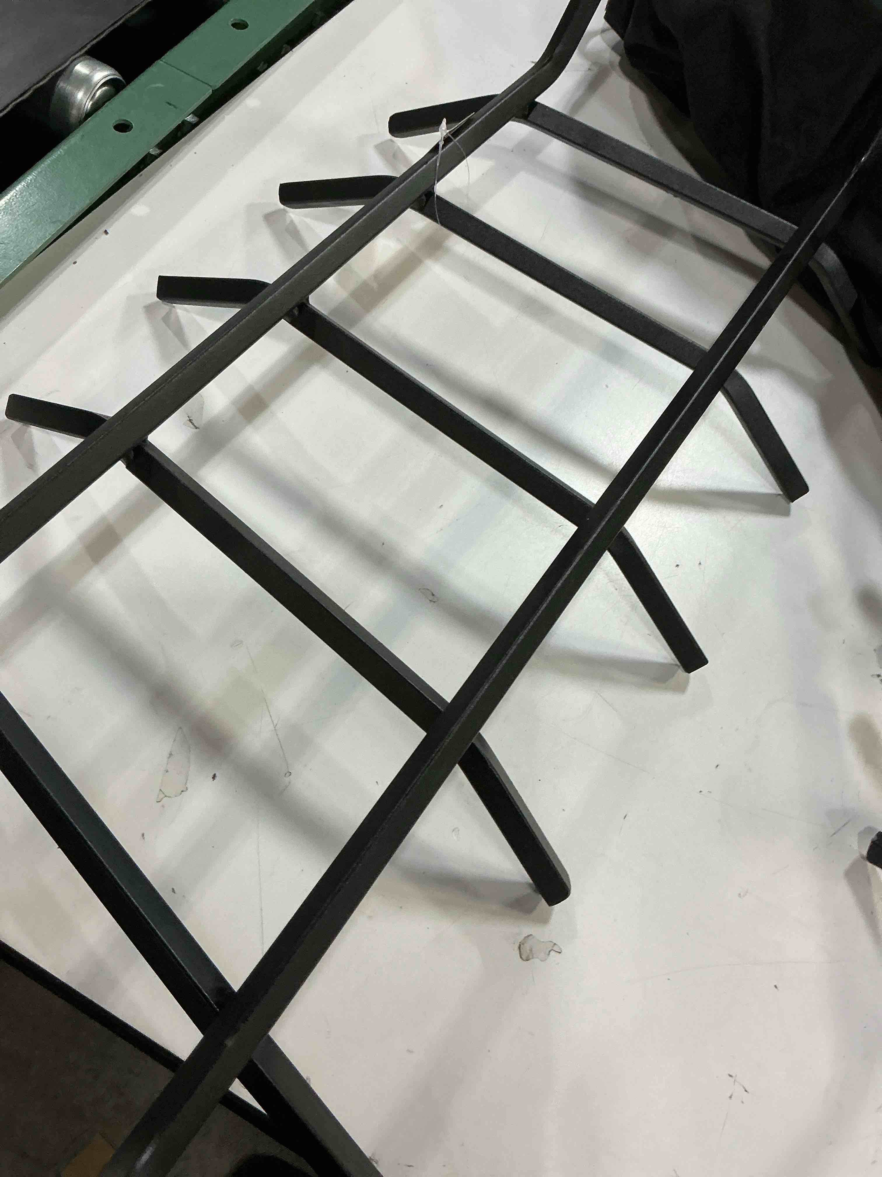 Condition photo showing Good Condition for master forge mf black steel embers