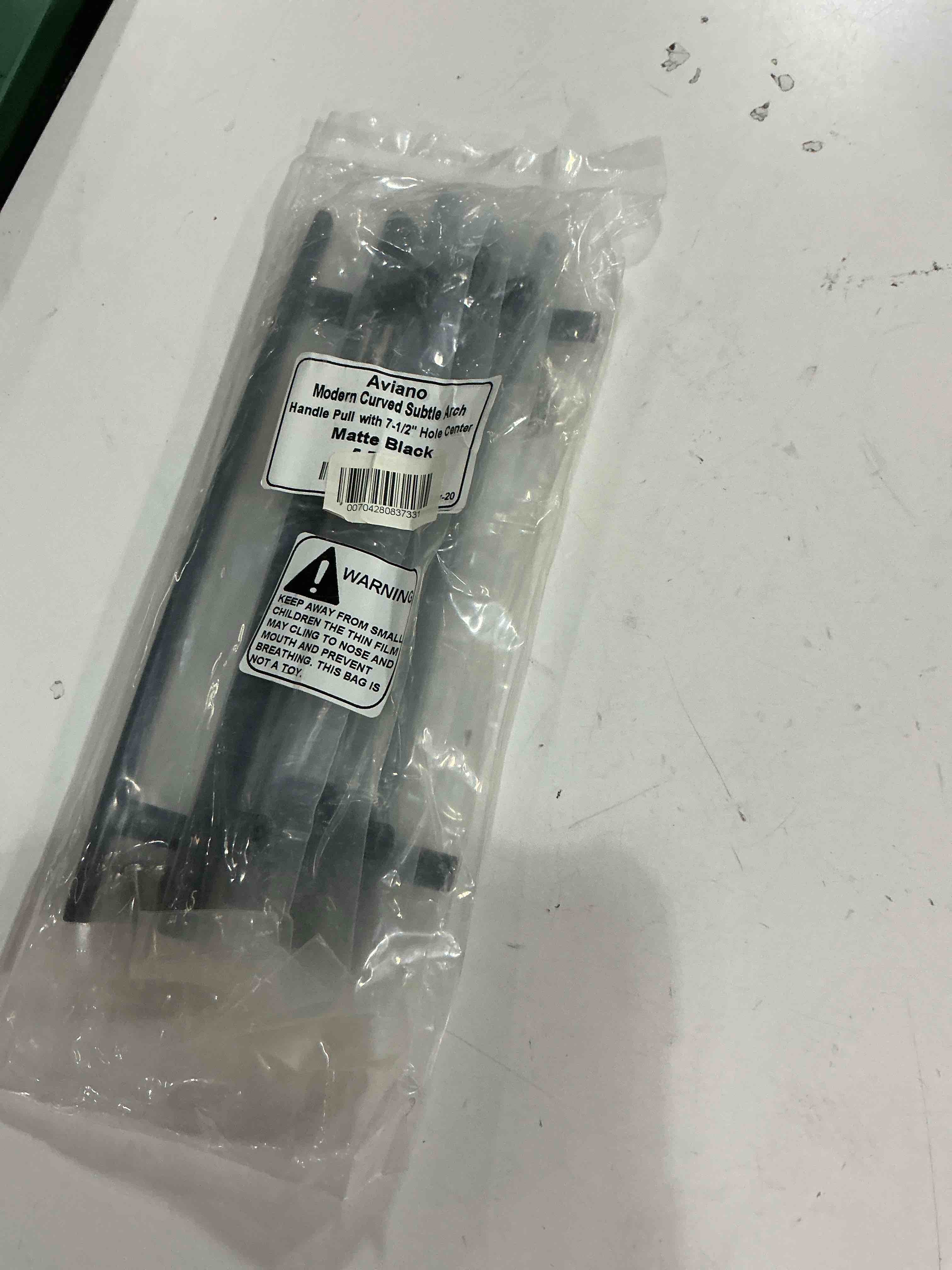 Condition photo showing New/Like New for aviano hardware 5 pack matte black 7 1/2   hole center curved subtle arch handle pull