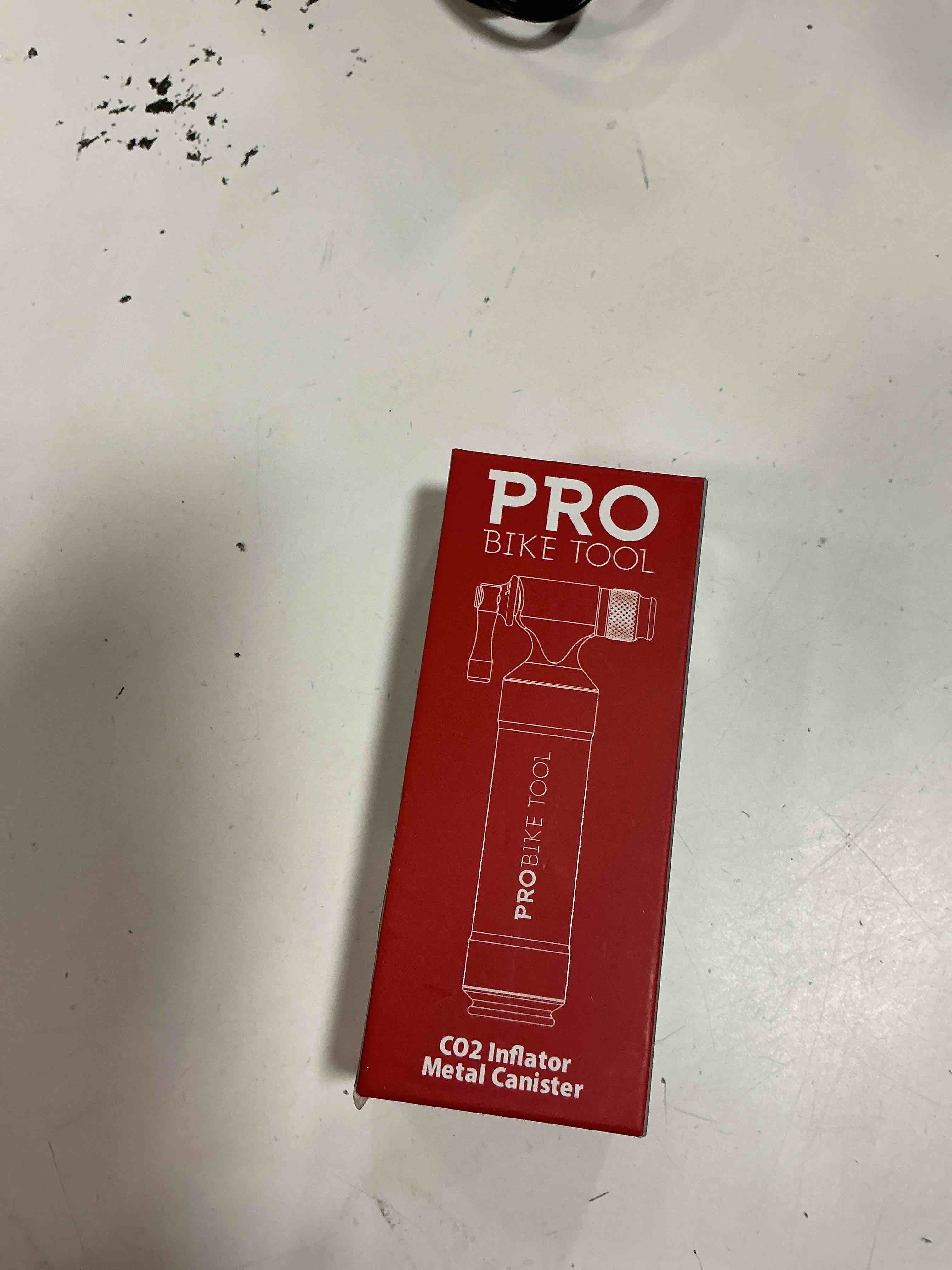 Condition photo showing New/Like New for pro bike tool co2 metal canister with cartridge storage canister (matt black)