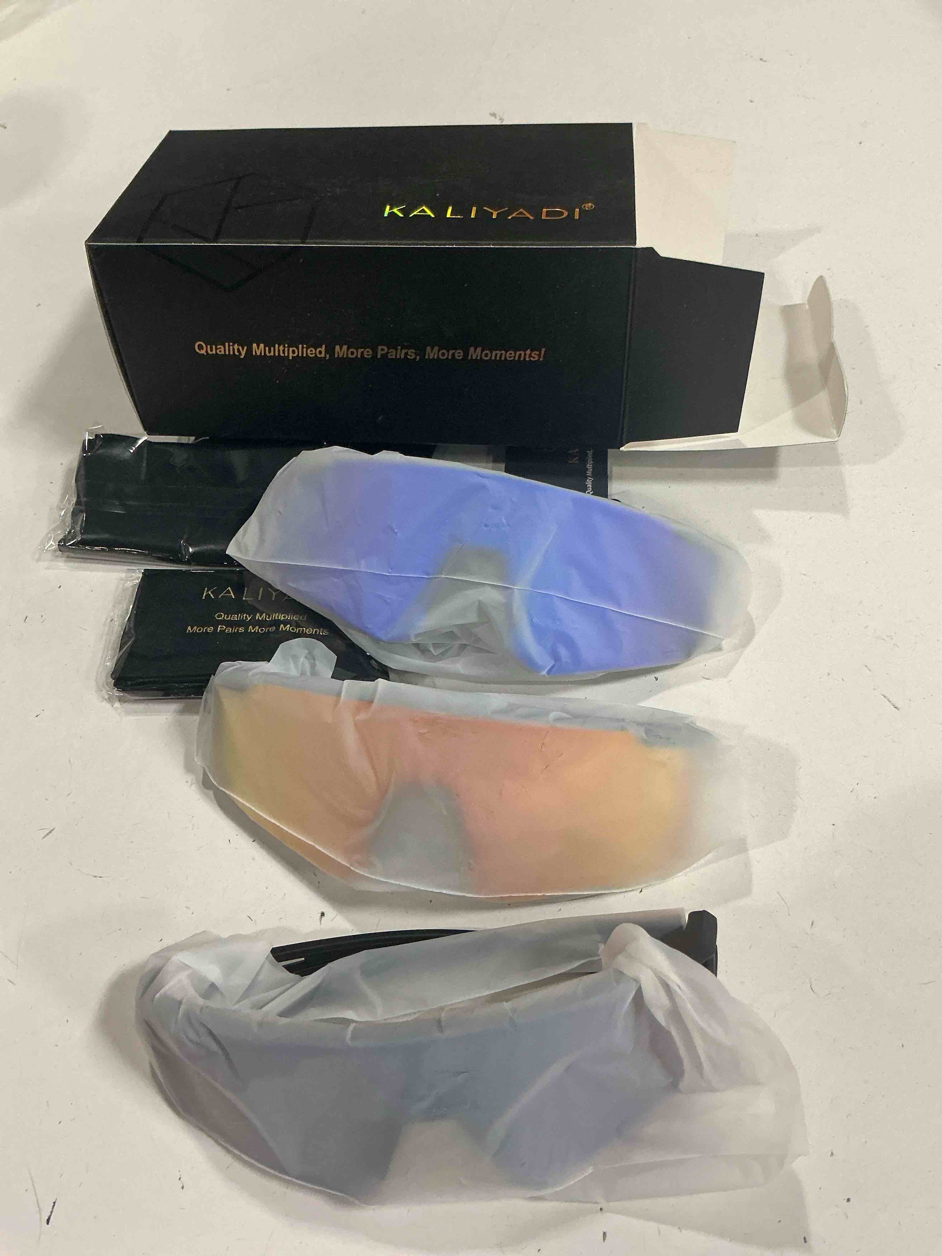 Condition photo showing New/Like New for kaliyadi kids polarized sunglasses youth-baseball-sunglasses: boys girls sport running uv400 protection sun glasses age 6-14