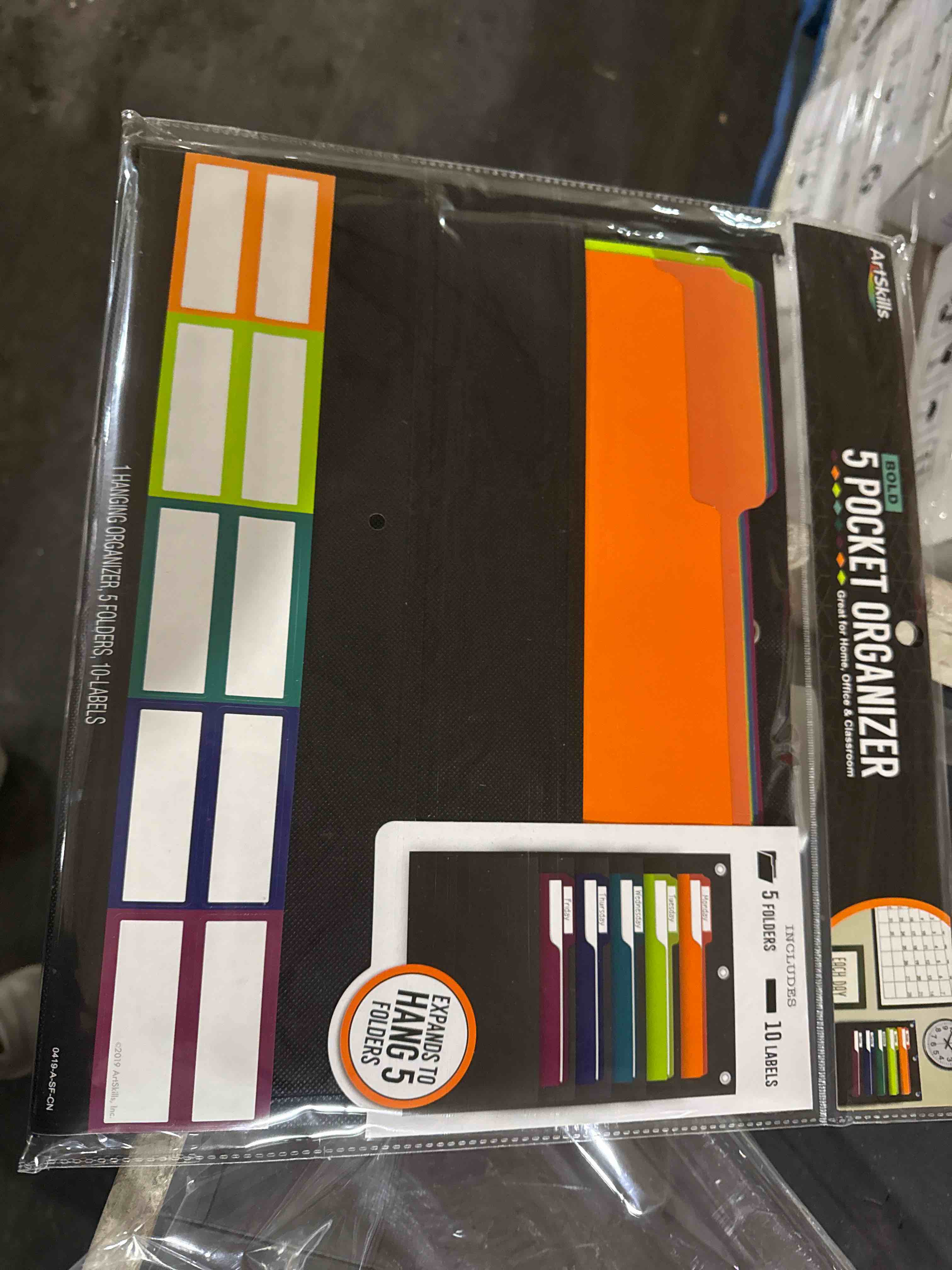 https://s3.amazonaws.com/lotting-images-prod/bidfta/_1777637659684.jpeg