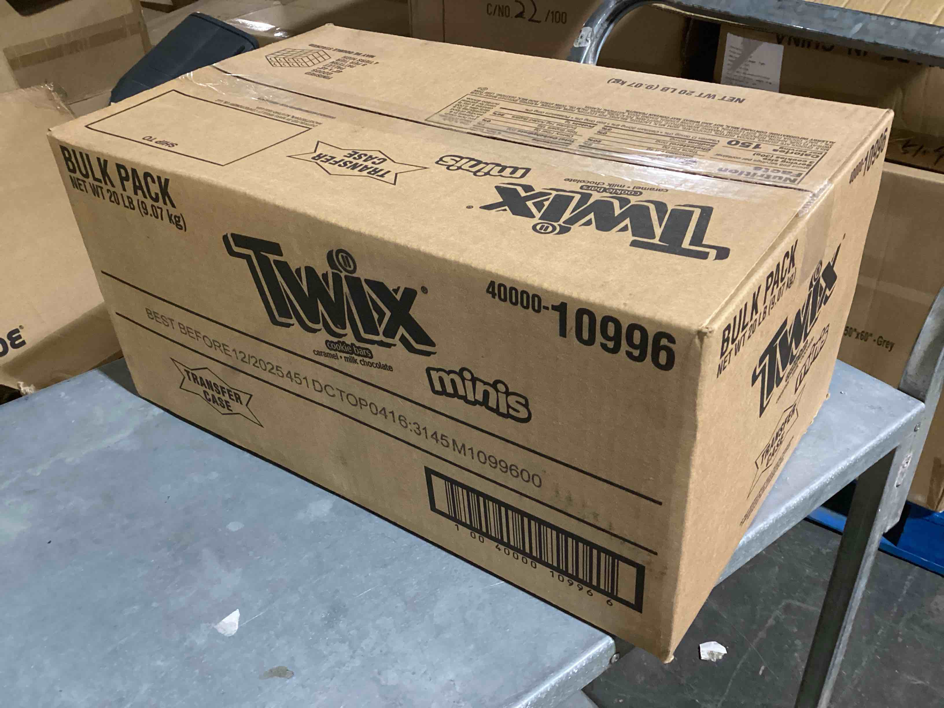 Condition photo showing New/Like New for 20 pound bulk twix minis caramel candy bars (bb 12/25)