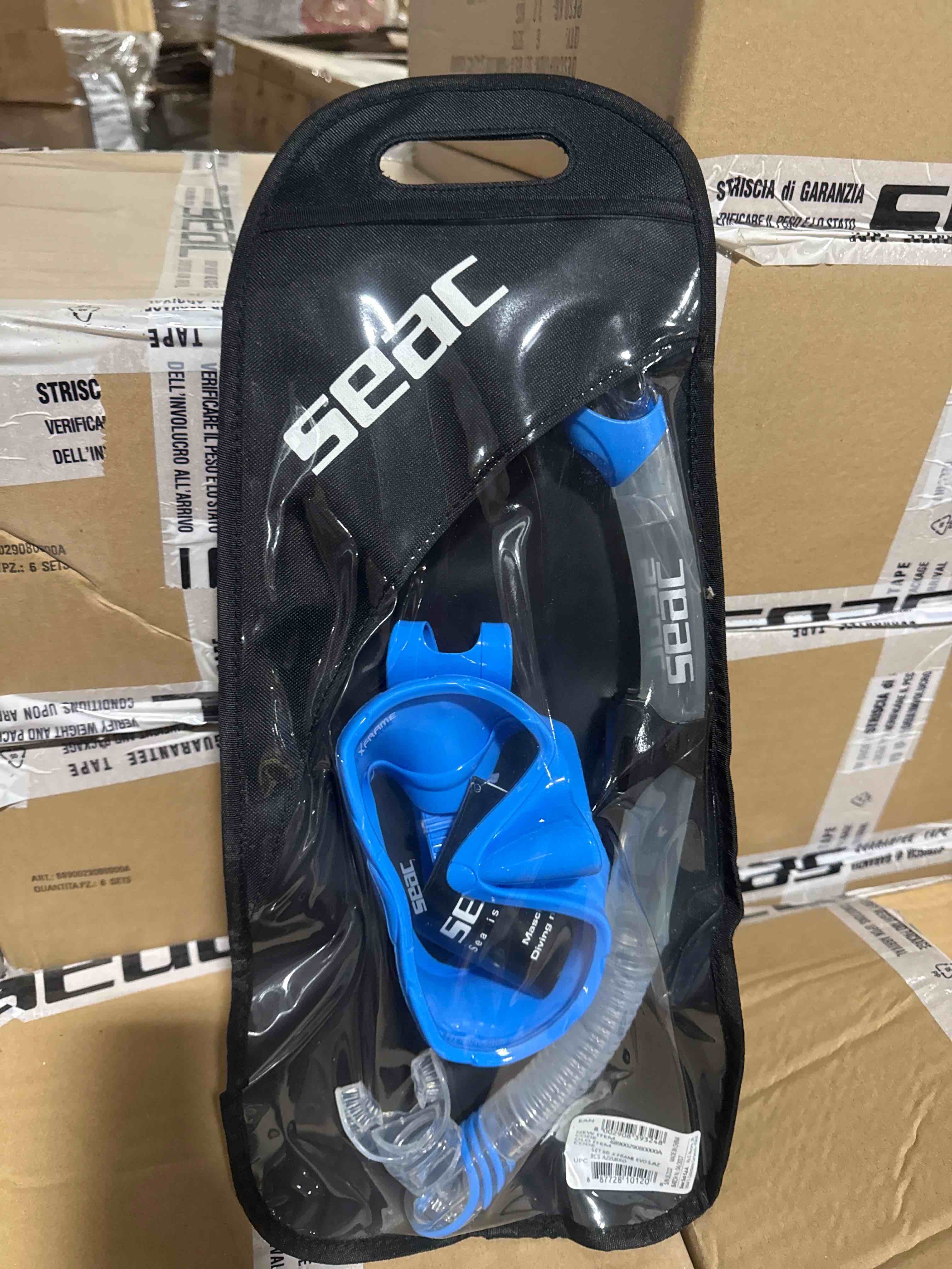 Condition photo showing New/Like New for frameless scuba snorkeling freediving mask dry snorkel set blue
