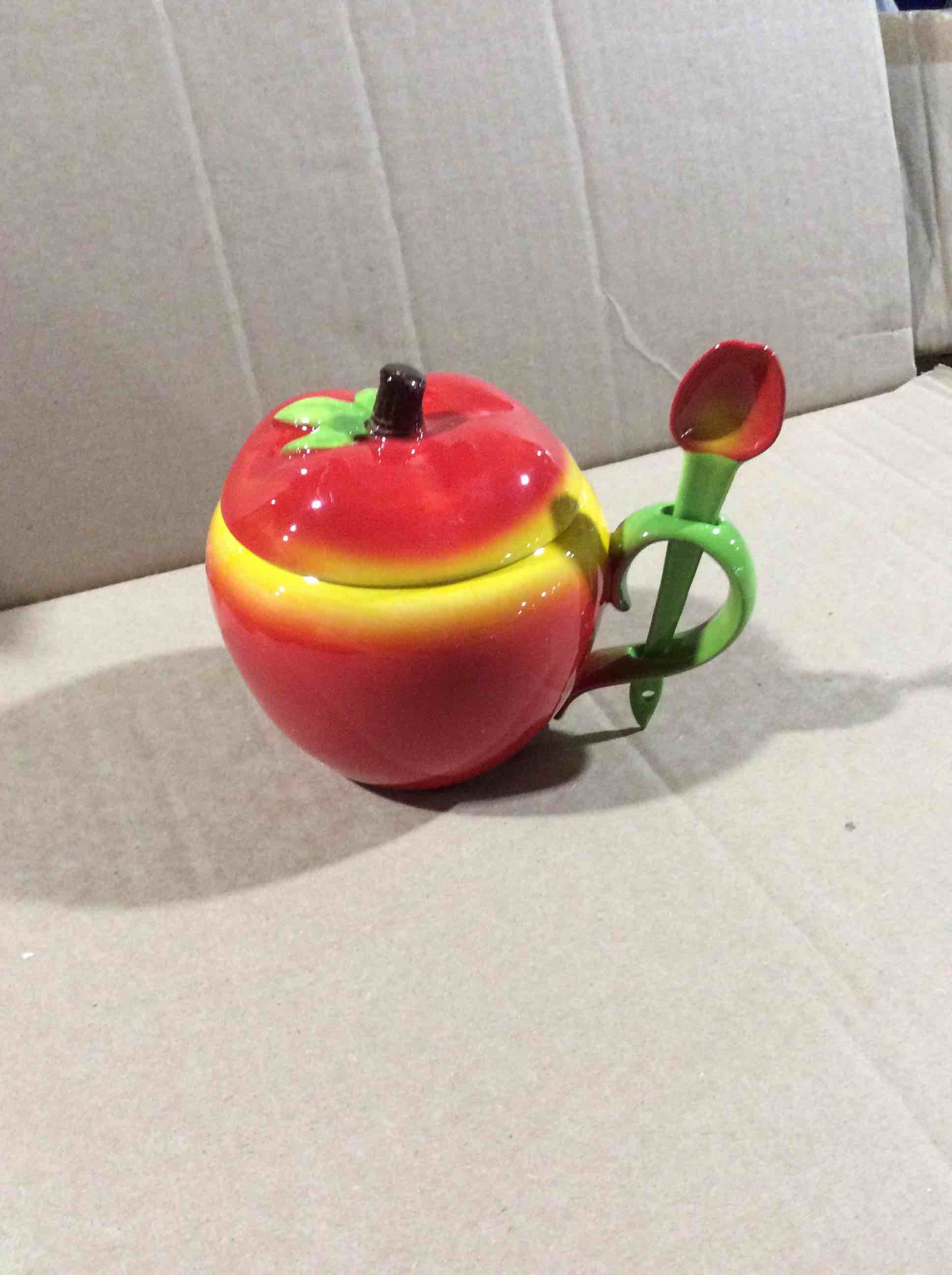 Condition photo showing New/Like New for apple mug, teacher appreciation gift, unique novelty coffee cup, great teachers gift idea & desk décor, for holidays, birthdays, end of year appreciation, for best male, female gifts