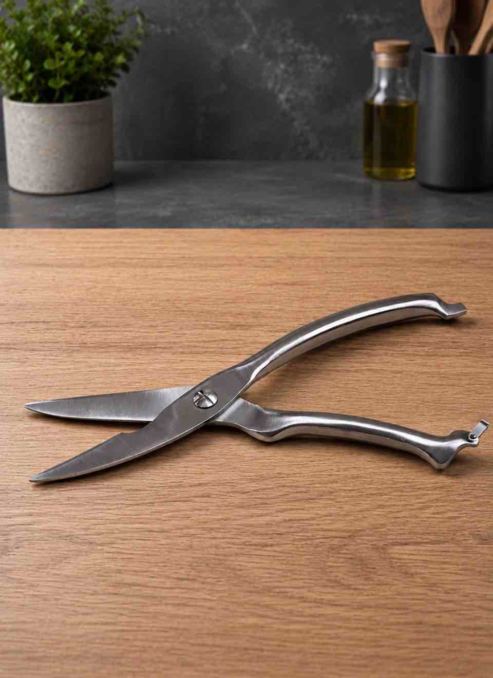 Heavy Duty Poultry Shears, Kitchen Shears with Non-Slip Handle & Safety Lock, All Purpose Kitchen Scissors for Chicken, Meat Cutting, Turkey, Fish, Vegetables