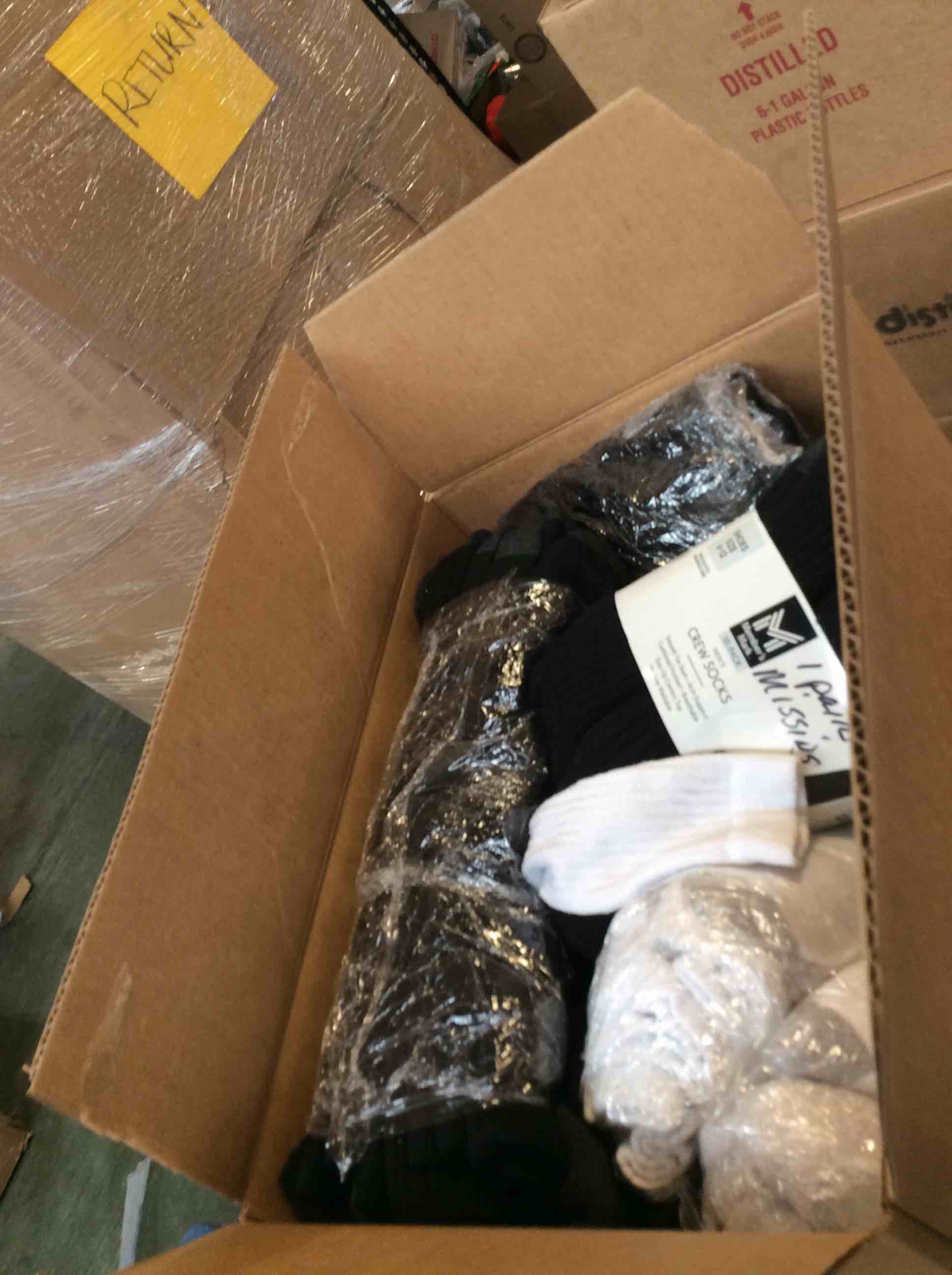 https://s3.amazonaws.com/lotting-images-prod/bidfta/_1779464335605.jpeg