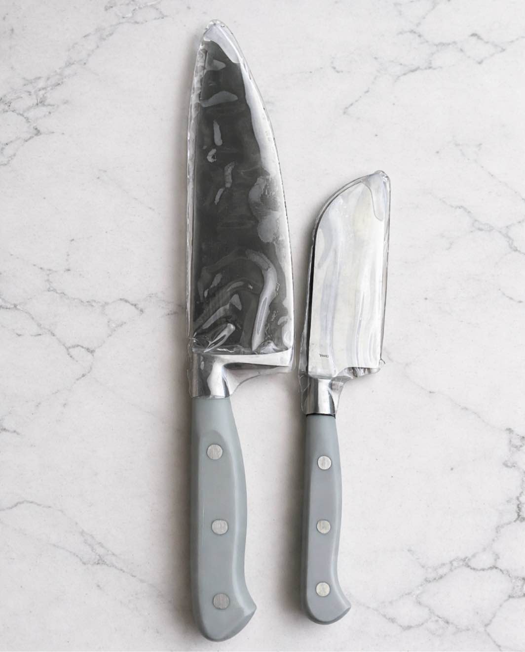 Mad Hungry 2-Piece German Steel Knife Set 7" Chef & 4.25" Santoku Knife Gray