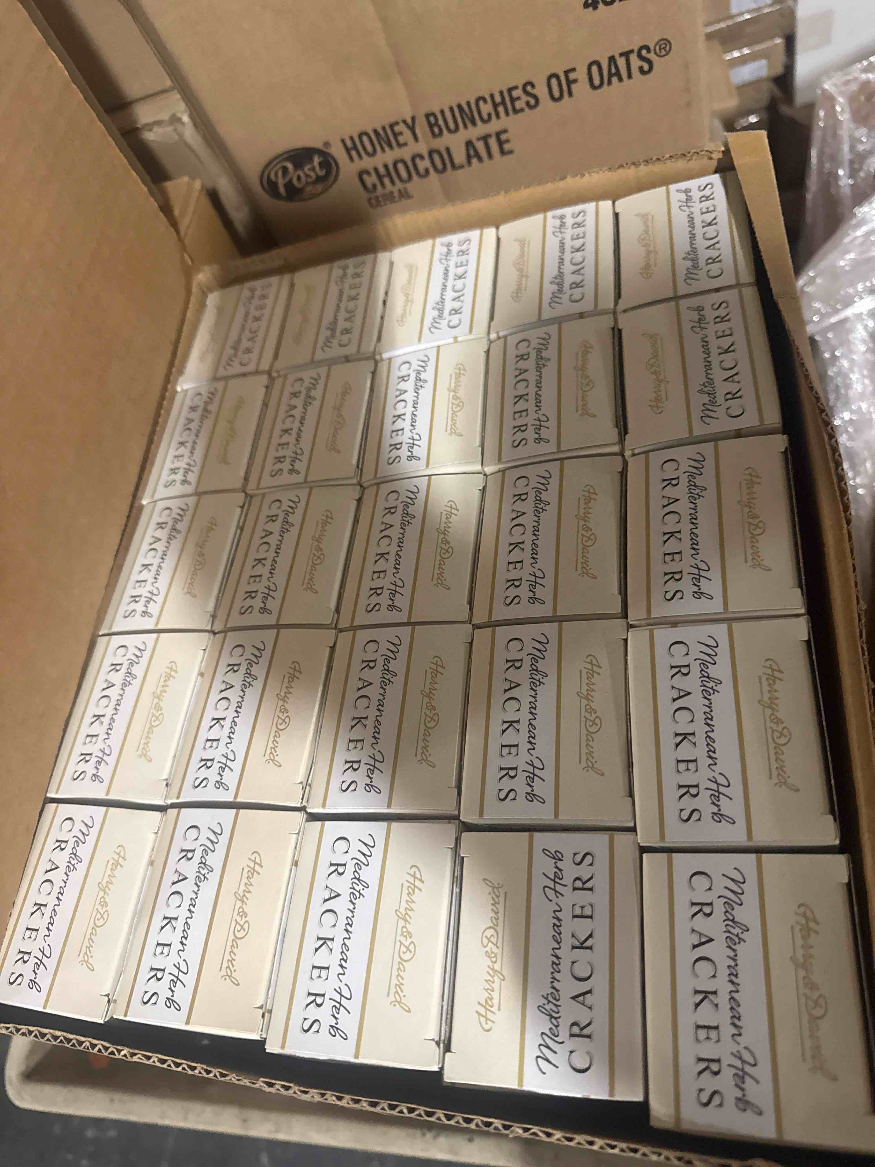 Condition photo showing Good Condition for case of 24 mediterranean herb crackers 3.5oz