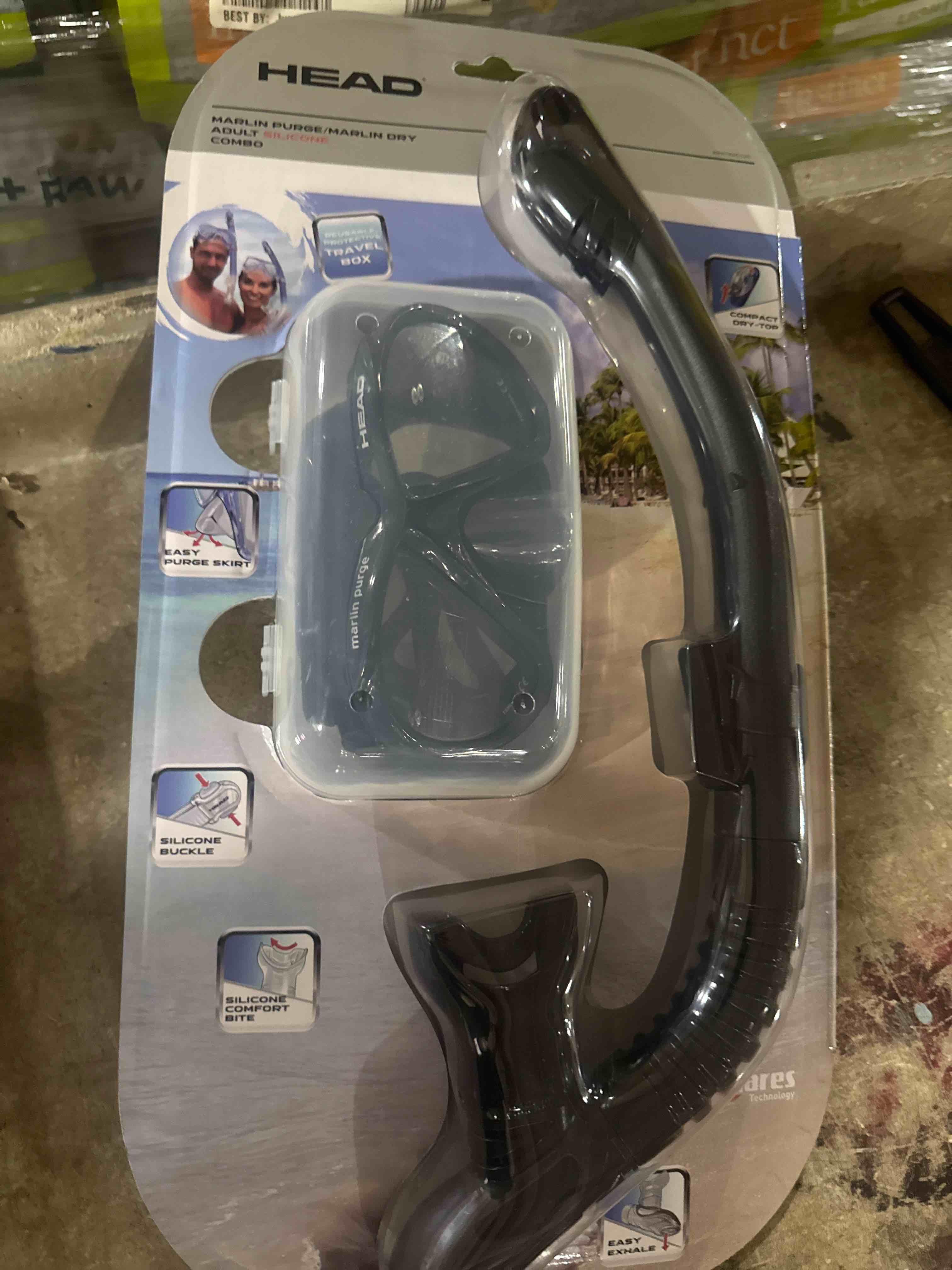 Condition photo showing New/Like New for head 2-pc. marlin purge dry mask & snorkel set, black