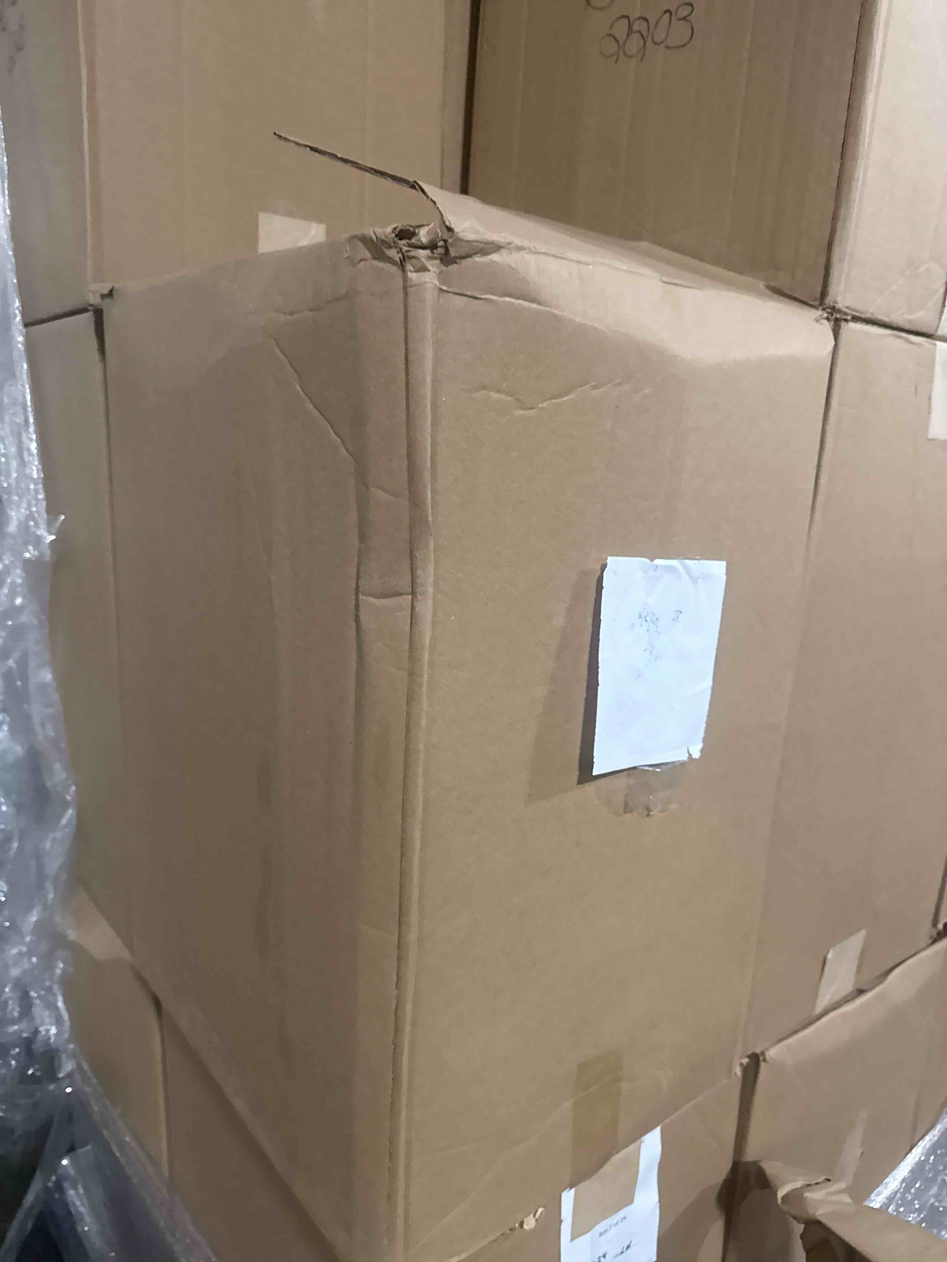 case of 500 assorted stadium cups