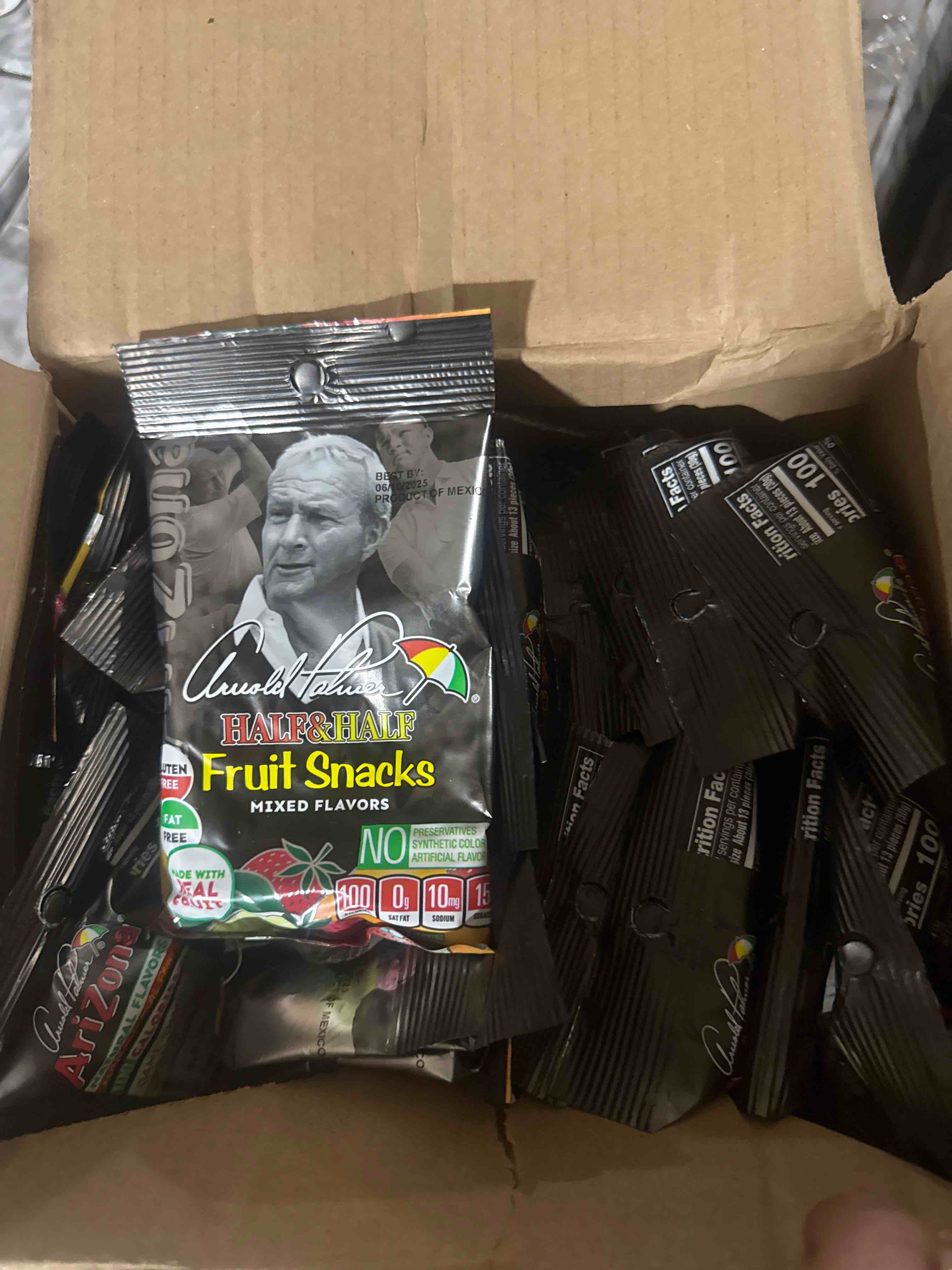 Condition photo showing New/Like New for case of 24 arizona fruit snacks, arnold palmer gluten free gummy chews, 2.25 ounce individual single serve bags bb 6/10/2025