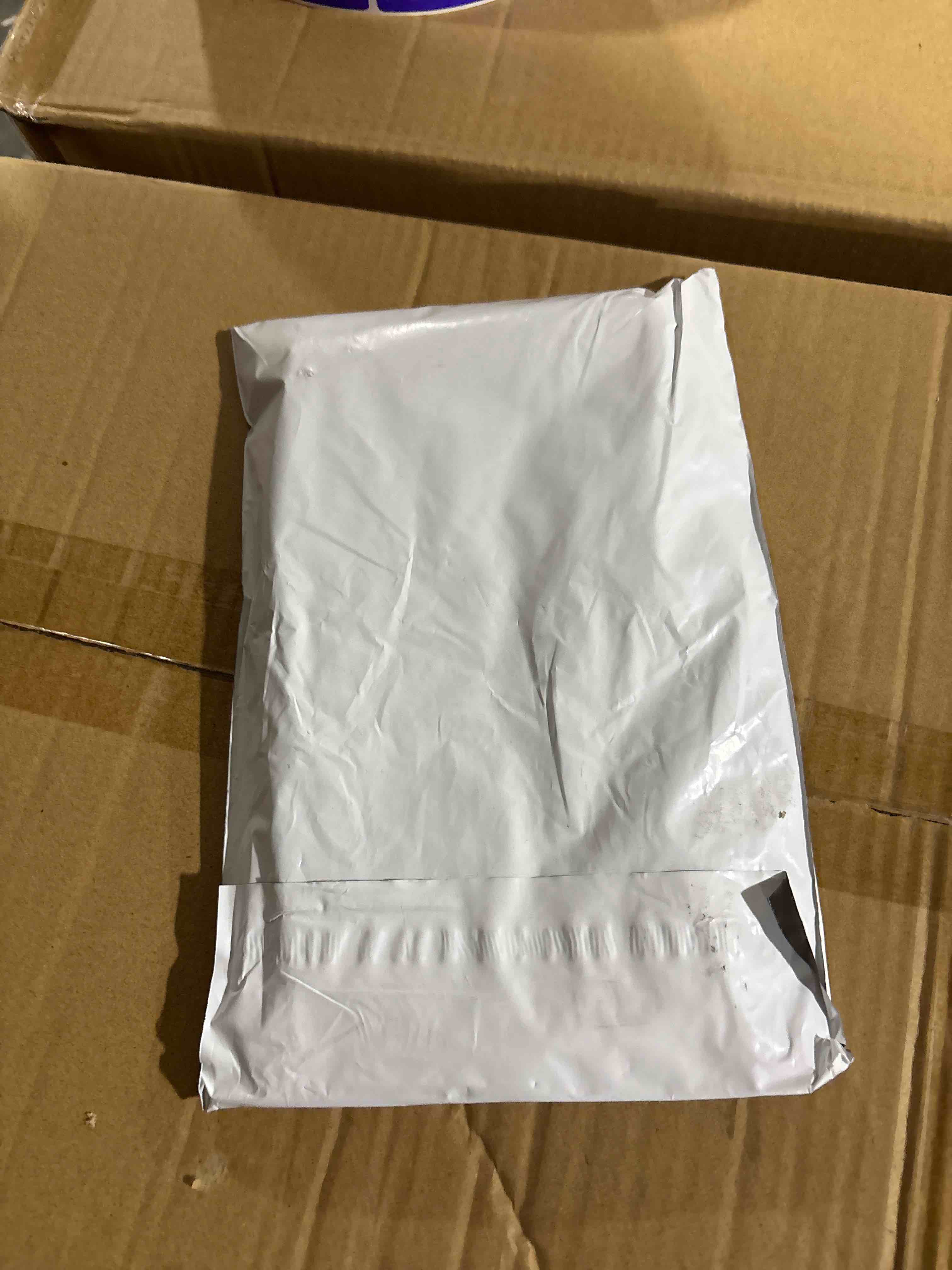 Condition photo showing New/Like New for 2 pack waterproof phone pouch 